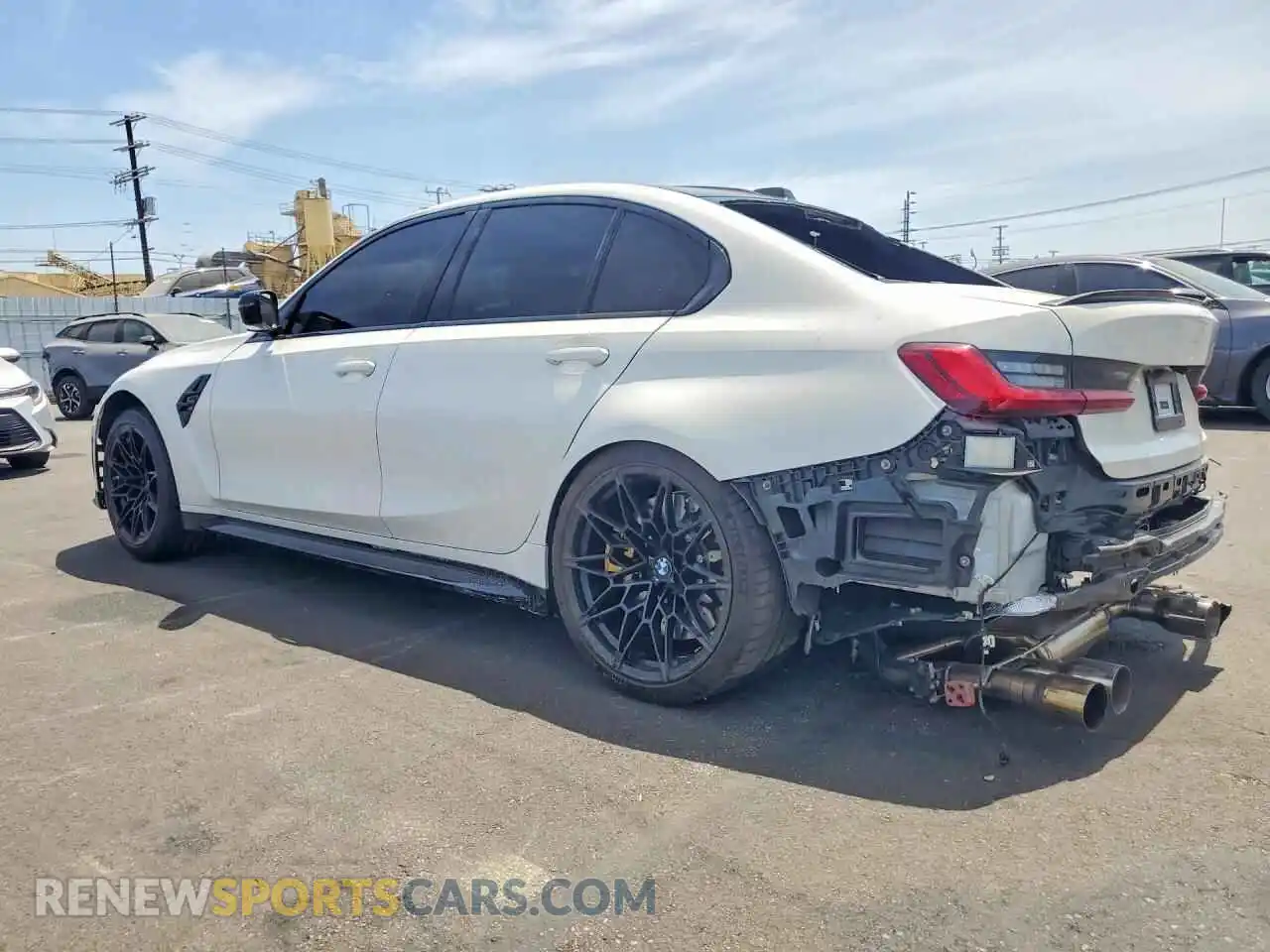 2 Photograph of a damaged car WBS33HJ04SFV40252 BMW M3 2025
