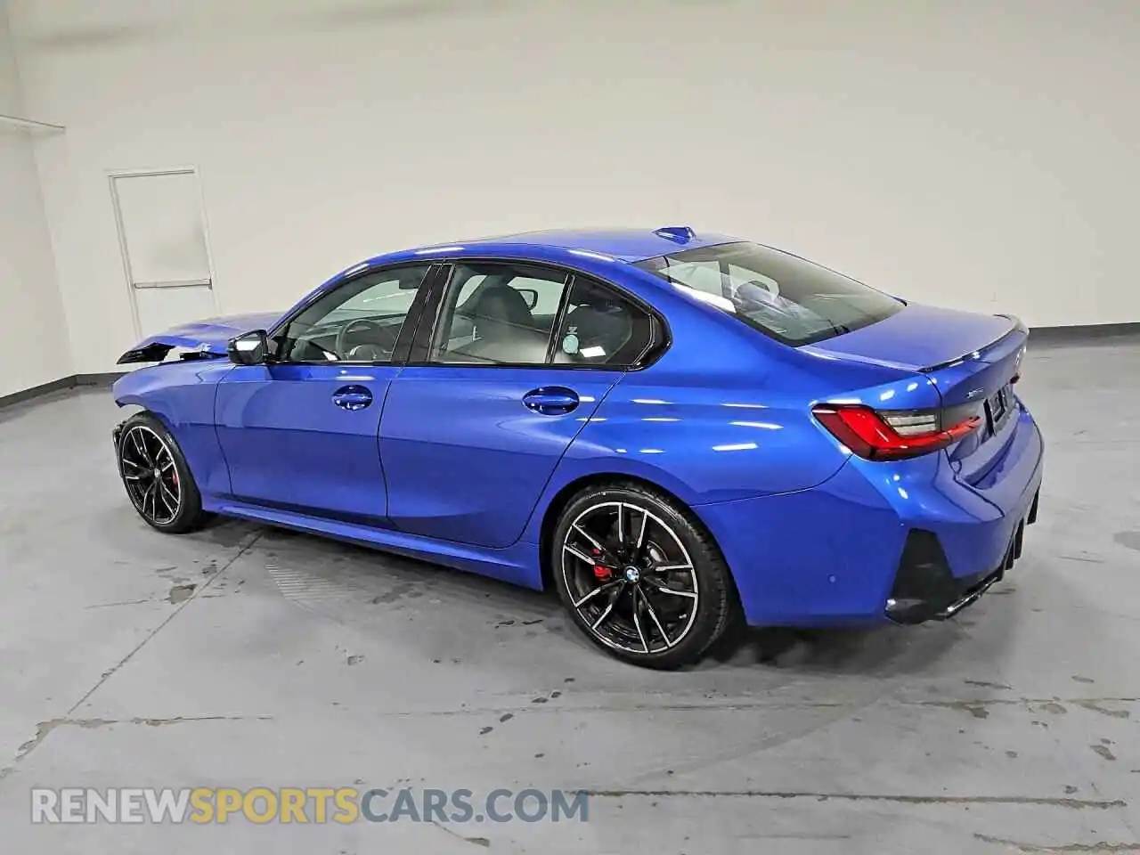 2 Photograph of a damaged car 3MW69FT04T8G40623 BMW M3 2026