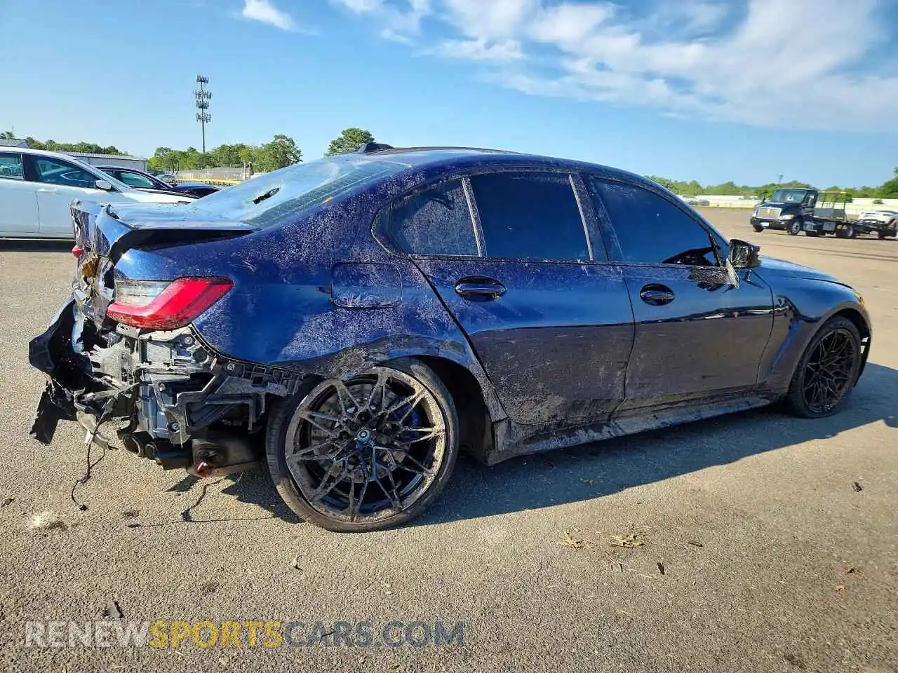3 Фотография поврежденного автомобиля WBS33HJ04TFV82048 BMW M3 2026