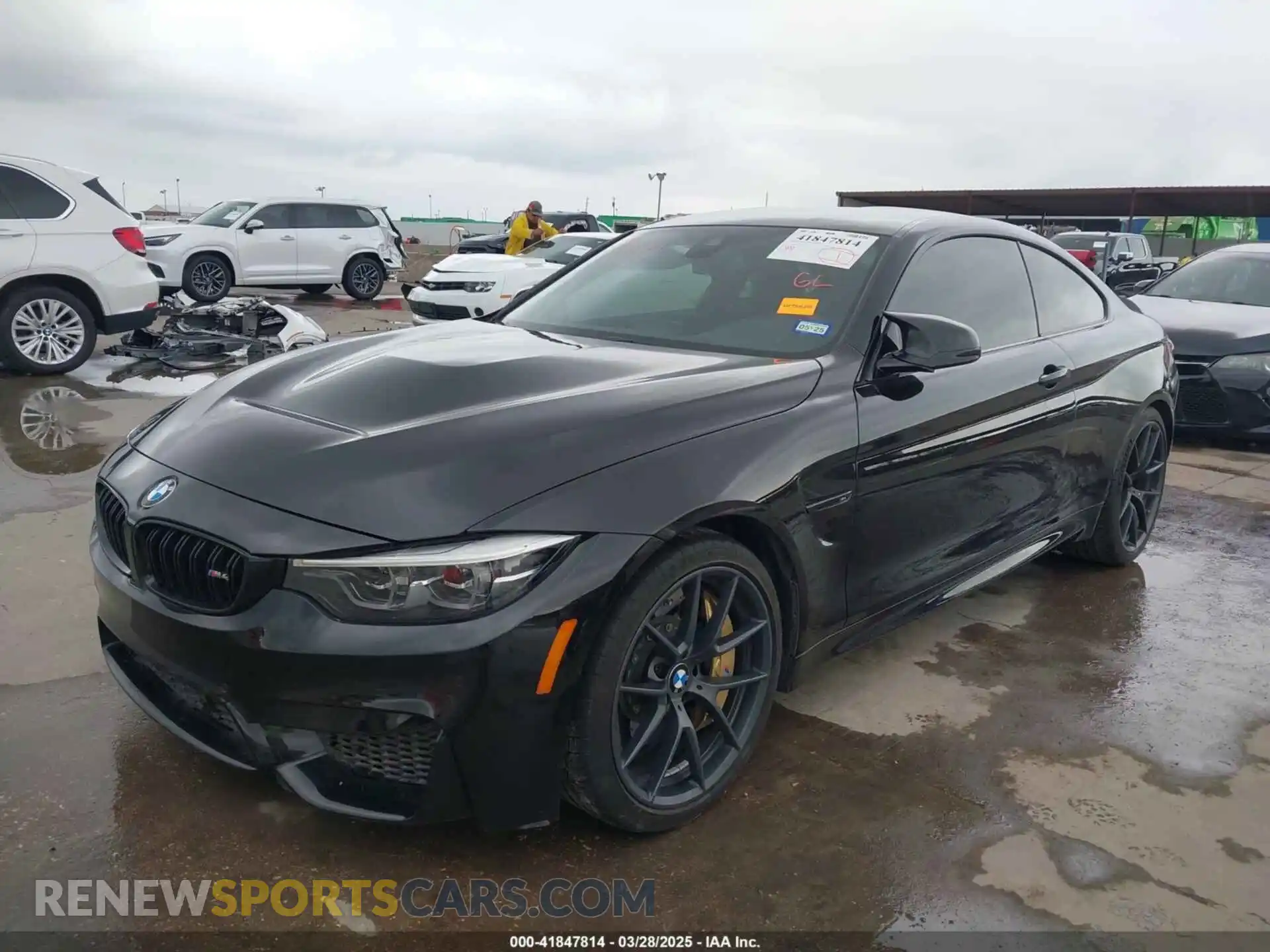 2 Photograph of a damaged car WBS3S7C54KAC09757 BMW M4 2019