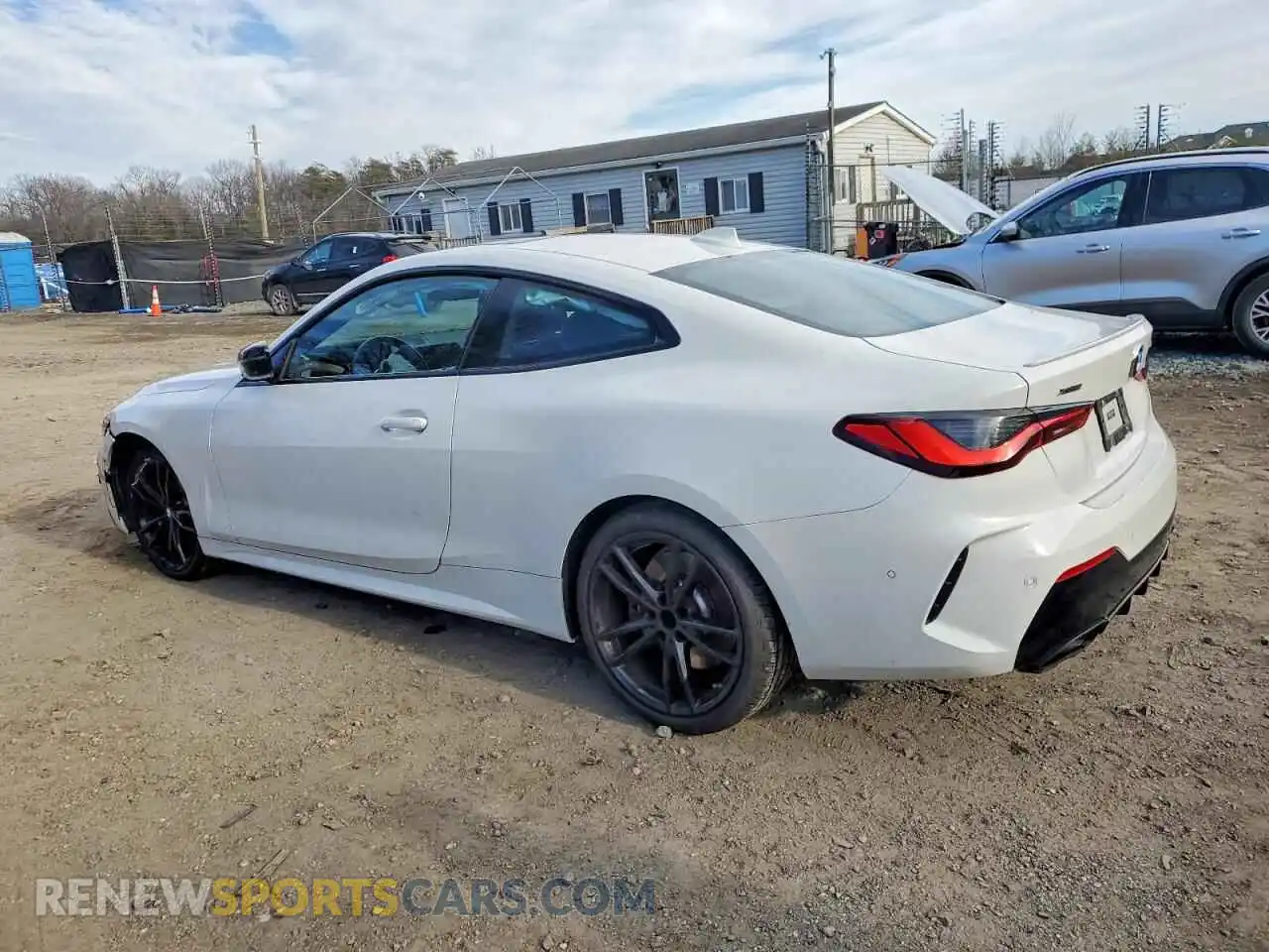 2 Photograph of a damaged car WBA13AR00MCF64076 BMW M4 2021