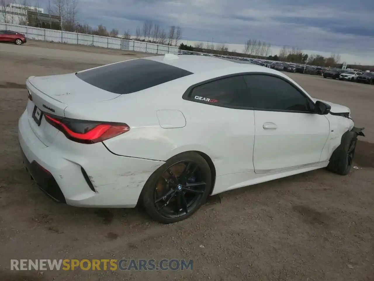 3 Photograph of a damaged car WBA13AR05MCG96010 BMW M4 2021