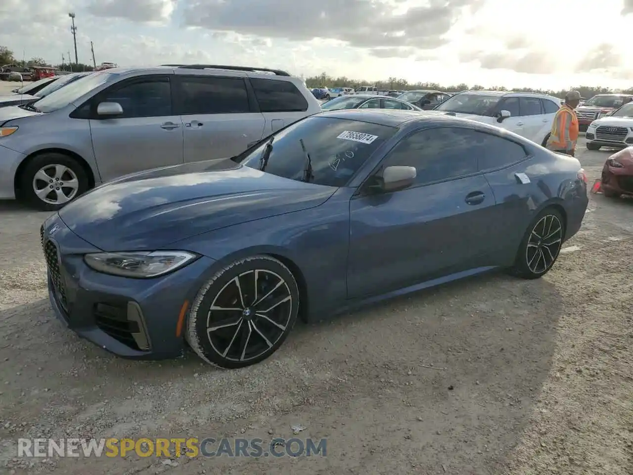1 Photograph of a damaged car WBA13AR08MCF85208 BMW M4 2021