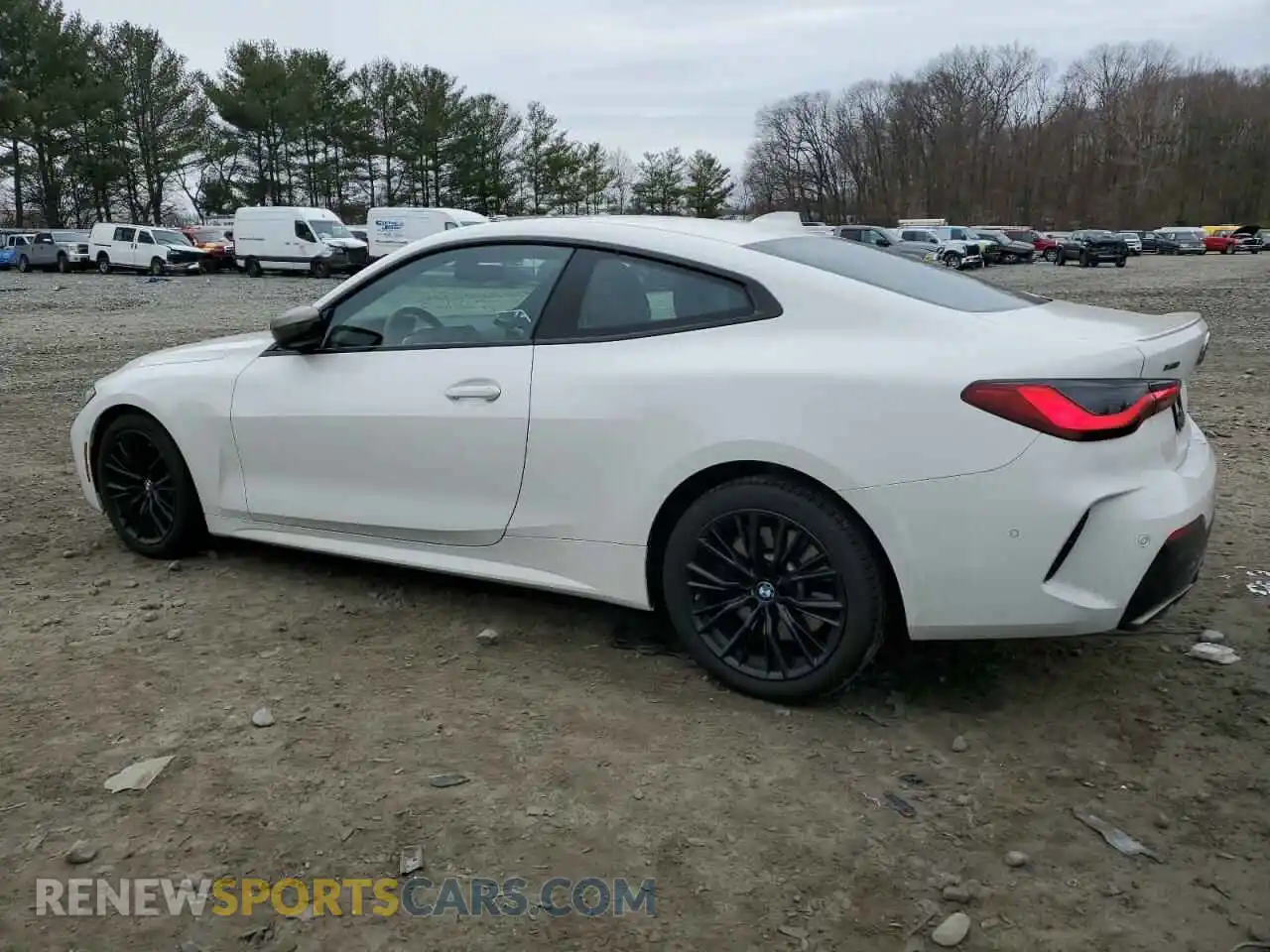 2 Photograph of a damaged car WBA13AR0XMCH03419 BMW M4 2021