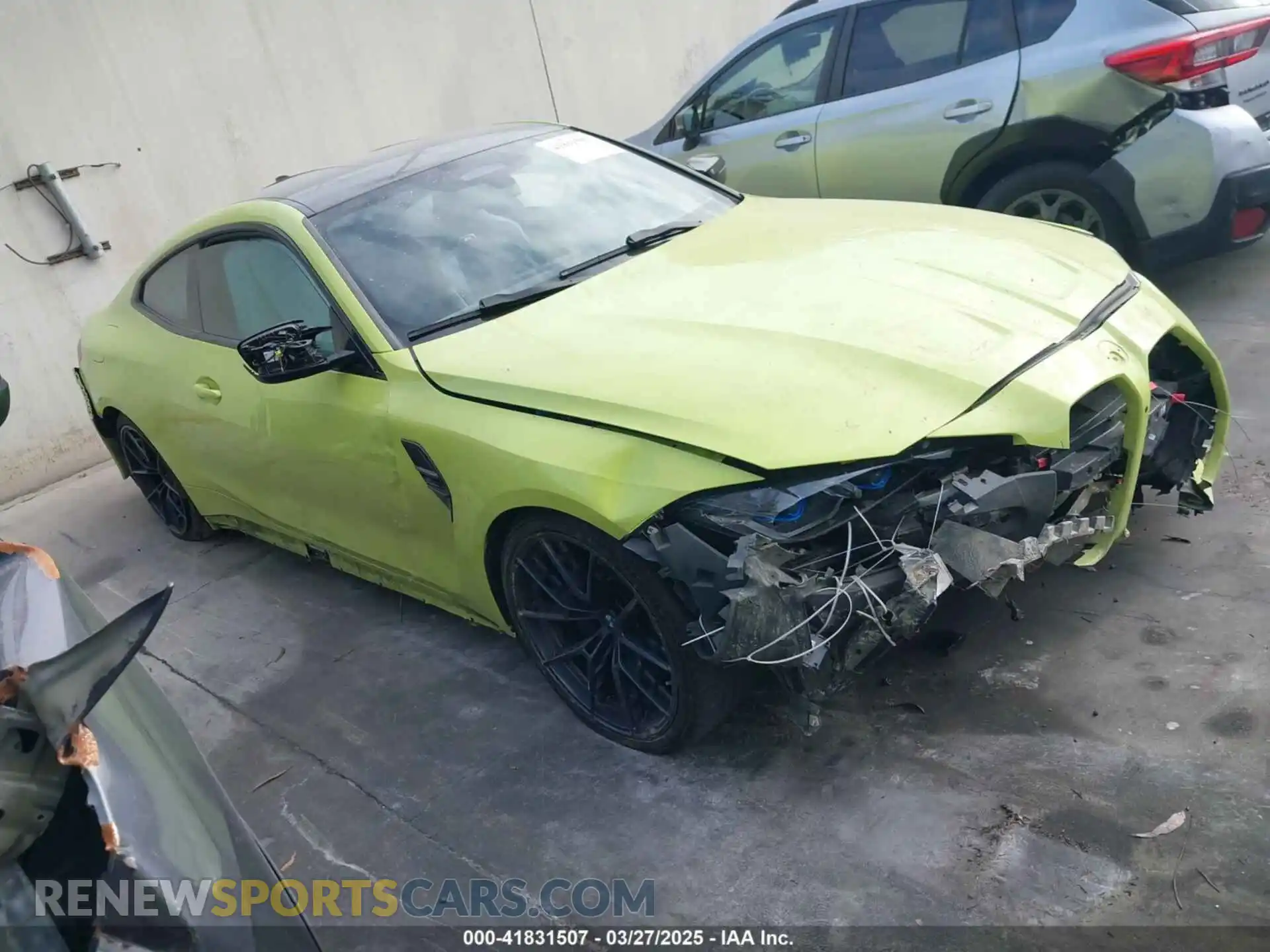 1 Photograph of a damaged car WBS33AZ00MCH53976 BMW M4 2021