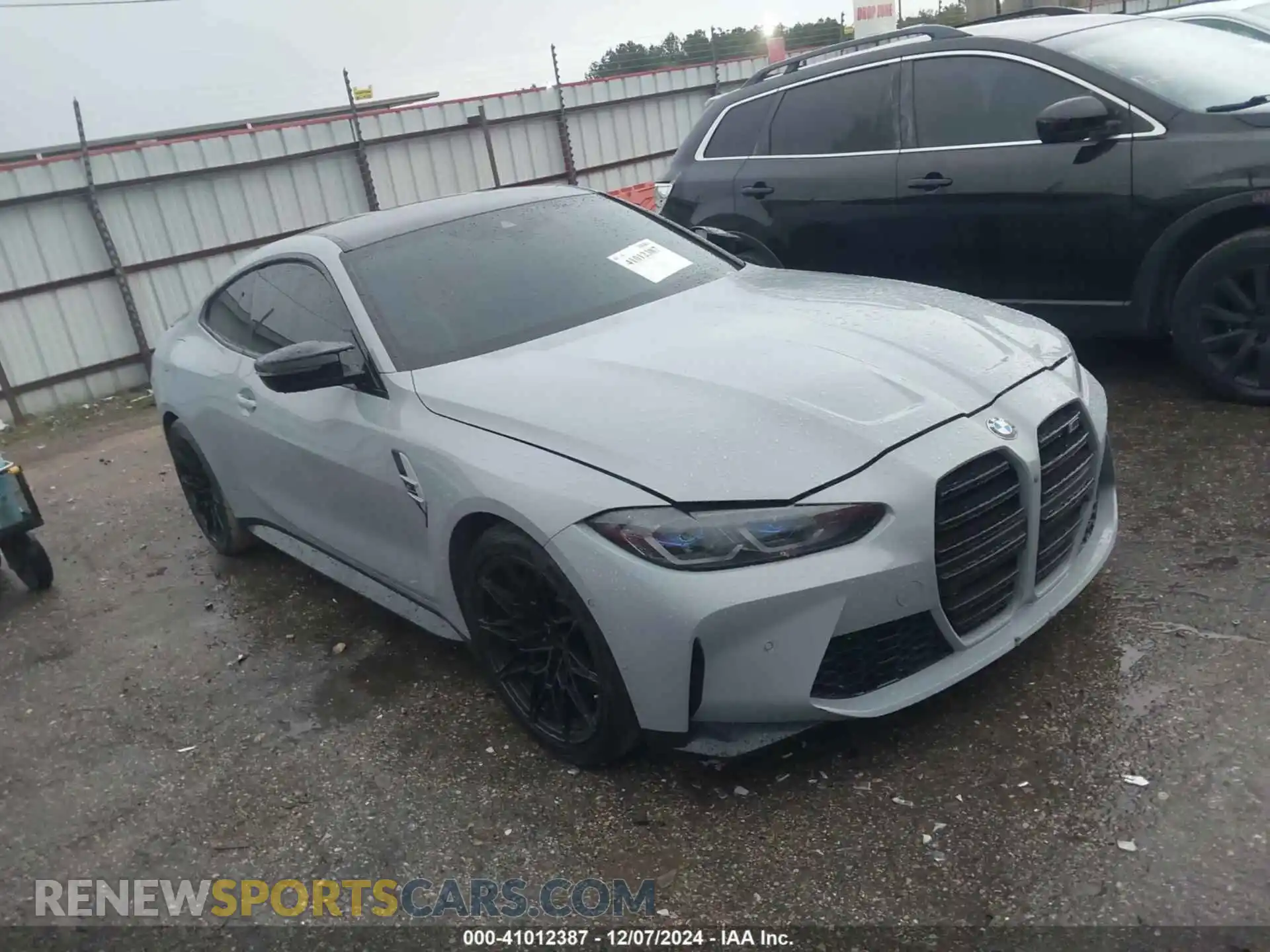 1 Photograph of a damaged car WBS33AZ03MCG59977 BMW M4 2021