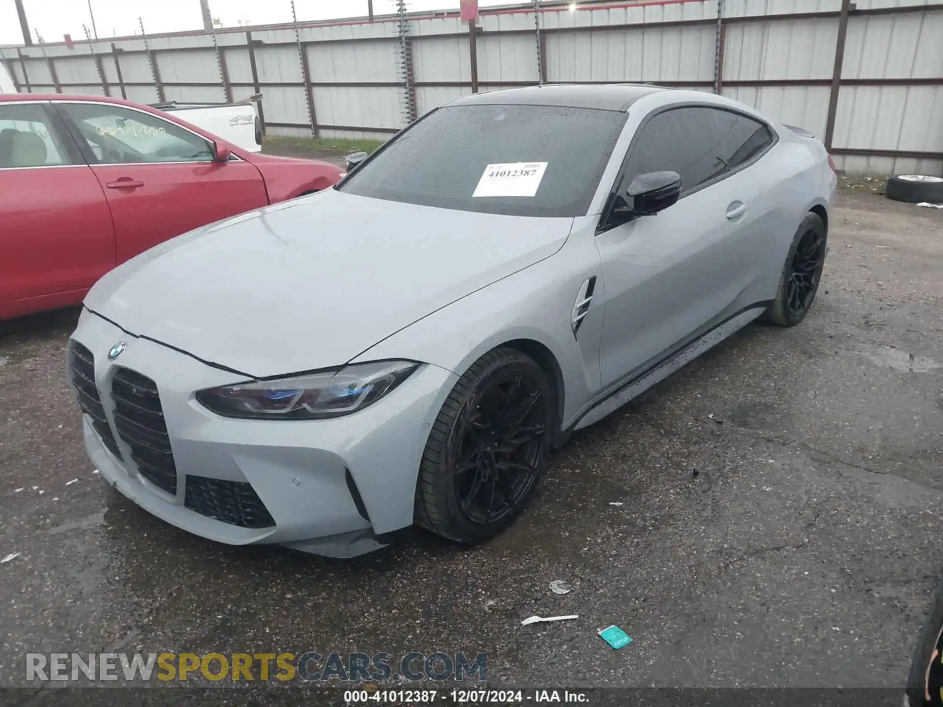 2 Photograph of a damaged car WBS33AZ03MCG59977 BMW M4 2021