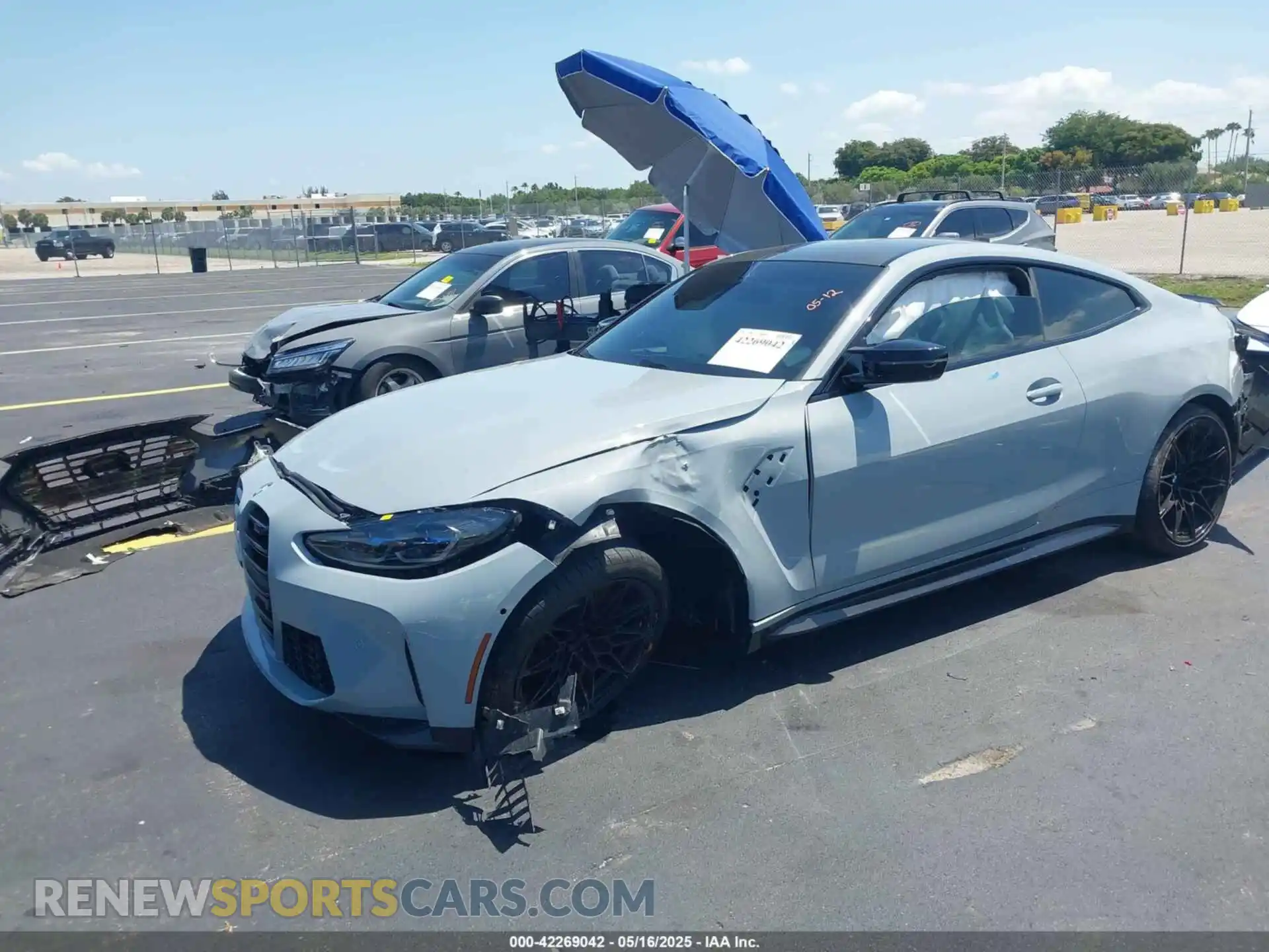 2 Photograph of a damaged car WBS33AZ08MCG54855 BMW M4 2021