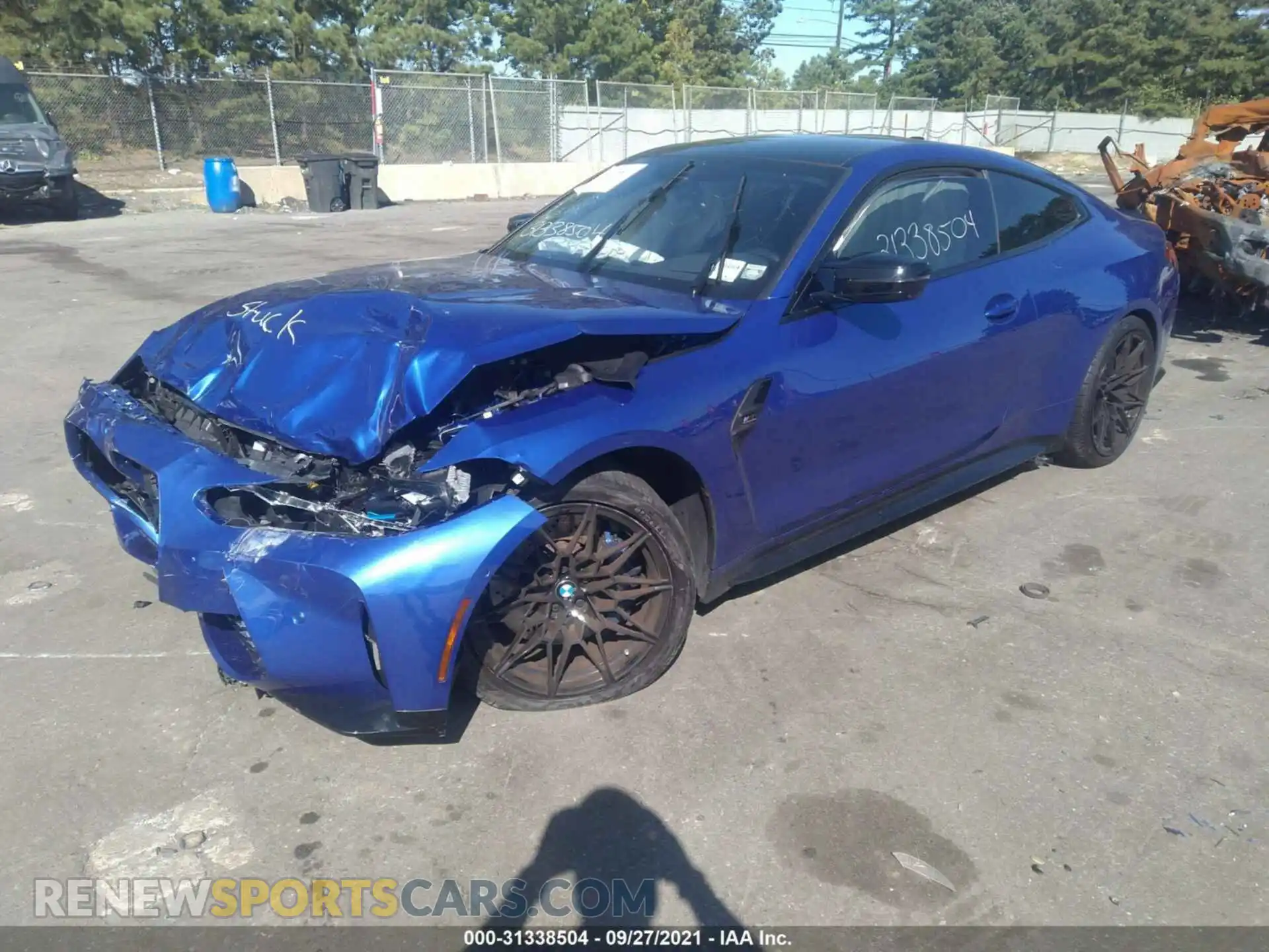 2 Photograph of a damaged car WBS33AZ0XMCG38432 BMW M4 2021