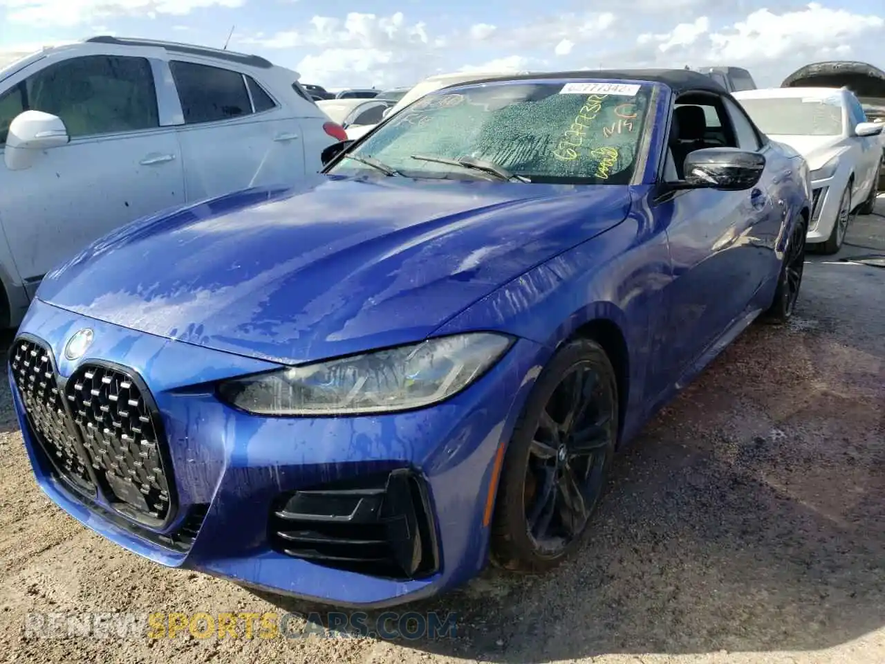 2 Photograph of a damaged car WBA63AT02NCH91561 BMW M4 2022