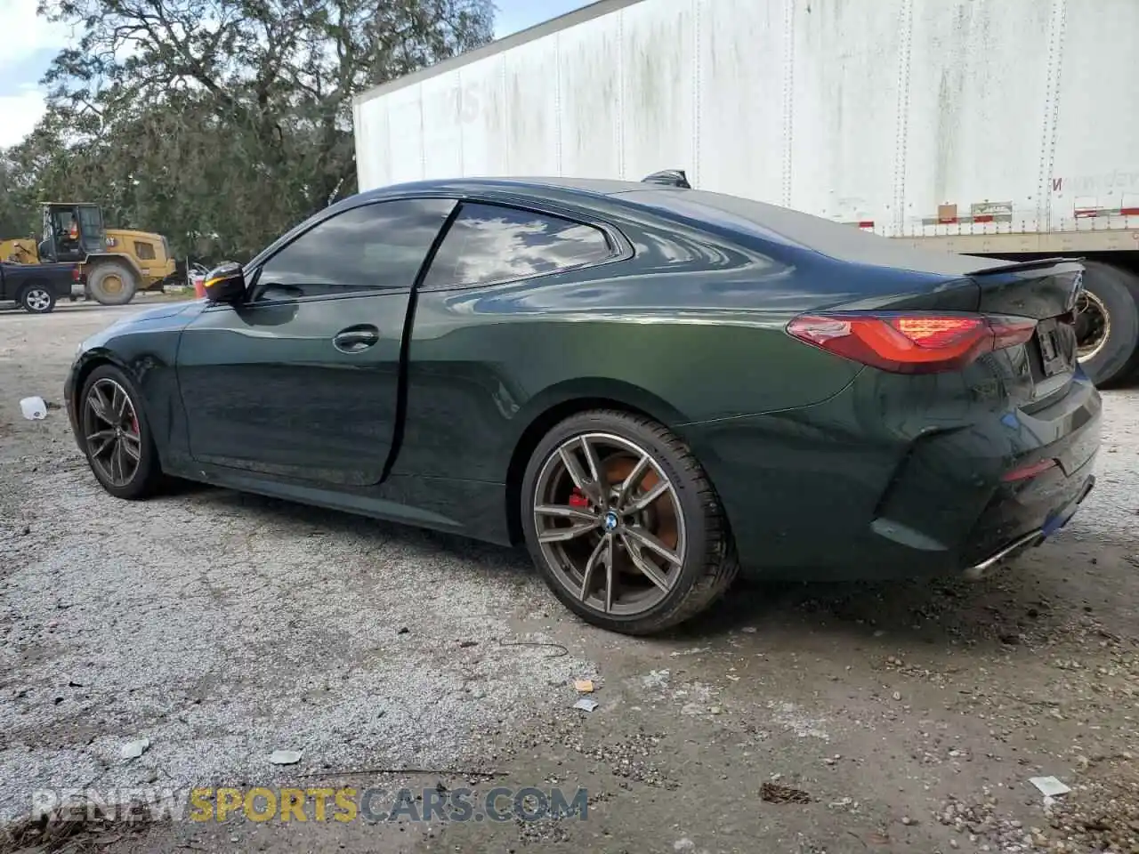2 Photograph of a damaged car WBA83AP0XNCH61873 BMW M4 2022