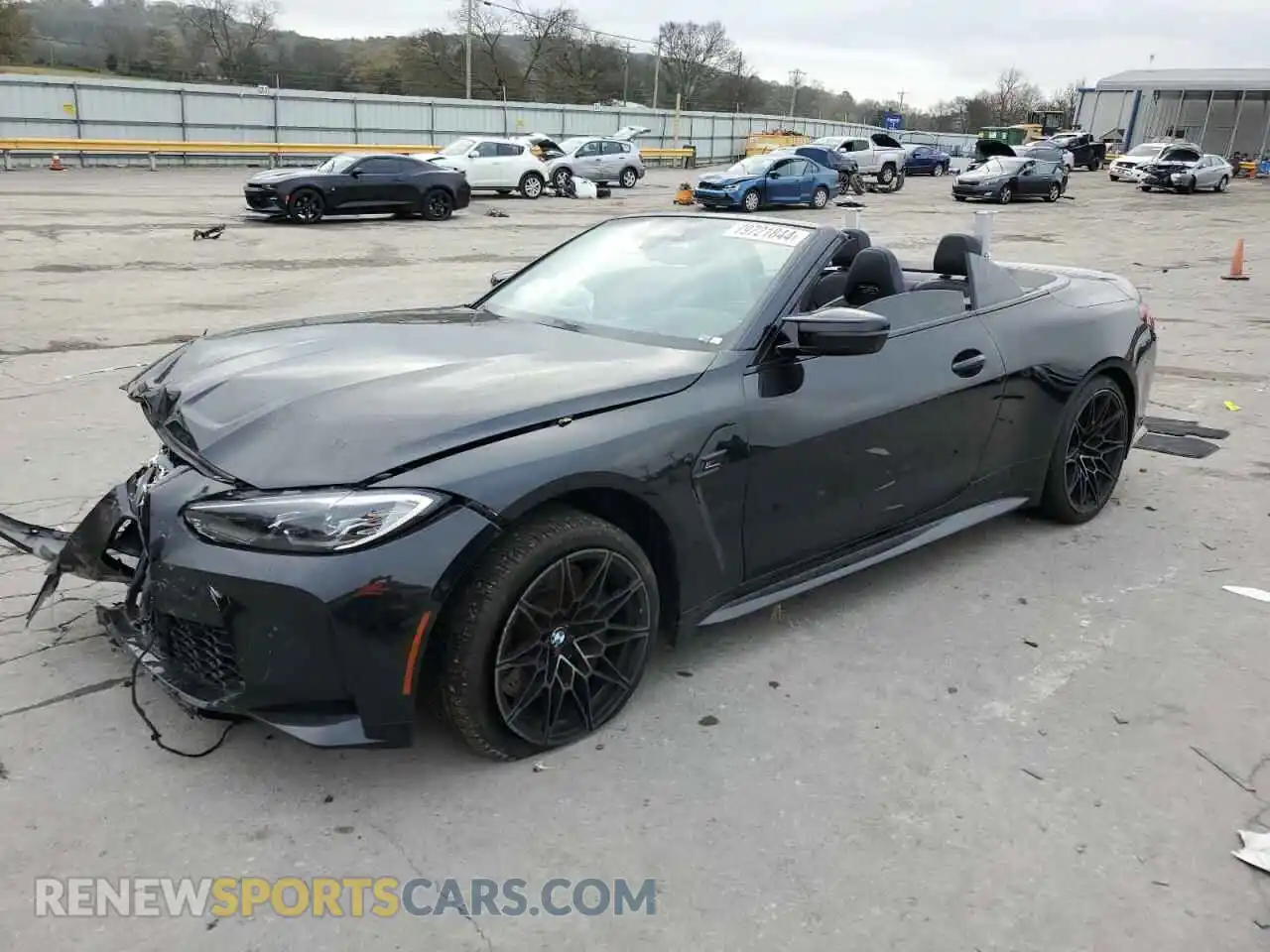 1 Photograph of a damaged car WBS33BA05NCJ12693 BMW M4 2022