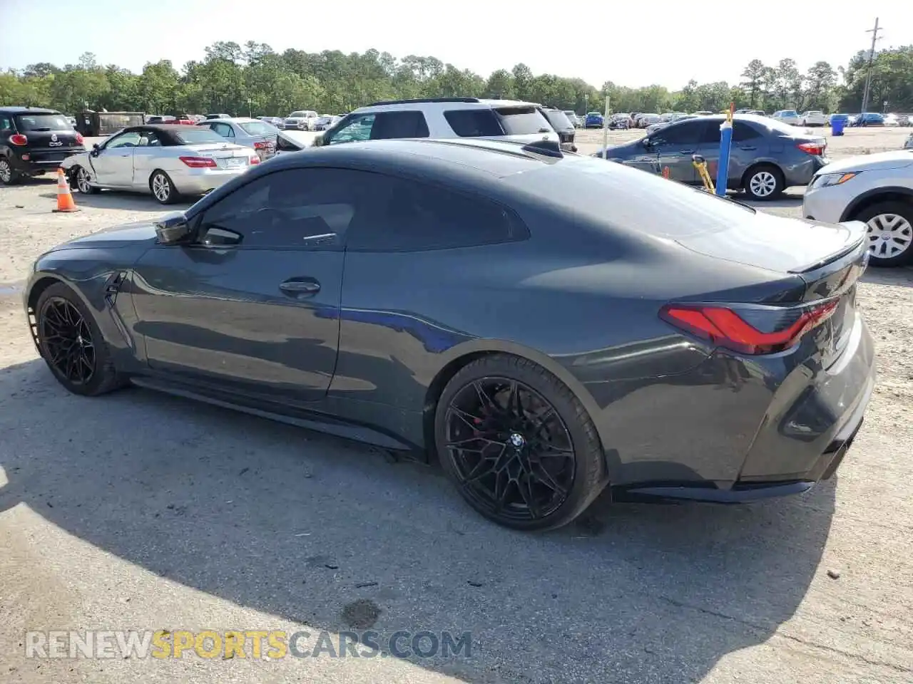2 Photograph of a damaged car WBS43AZ09NCH88554 BMW M4 2022