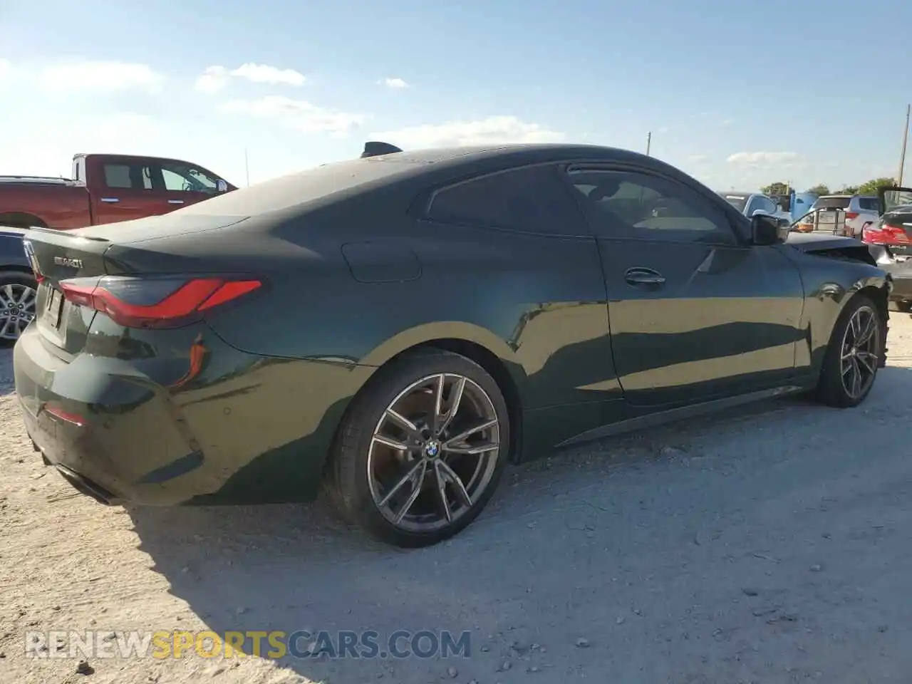 3 Photograph of a damaged car WBA13AR03PCM86264 BMW M4 2023