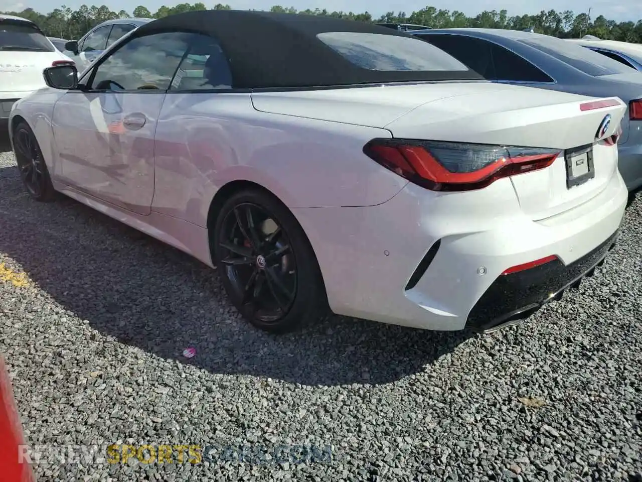 2 Photograph of a damaged car WBA53AT01PCL61211 BMW M4 2023
