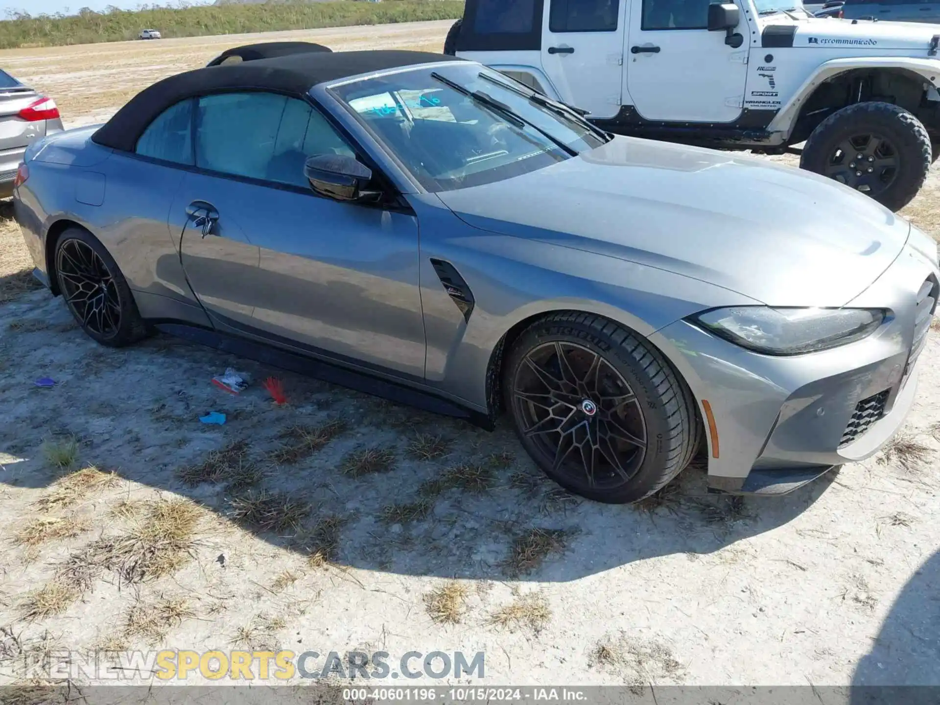 1 Photograph of a damaged car WBS33BA00PCM38369 BMW M4 2023