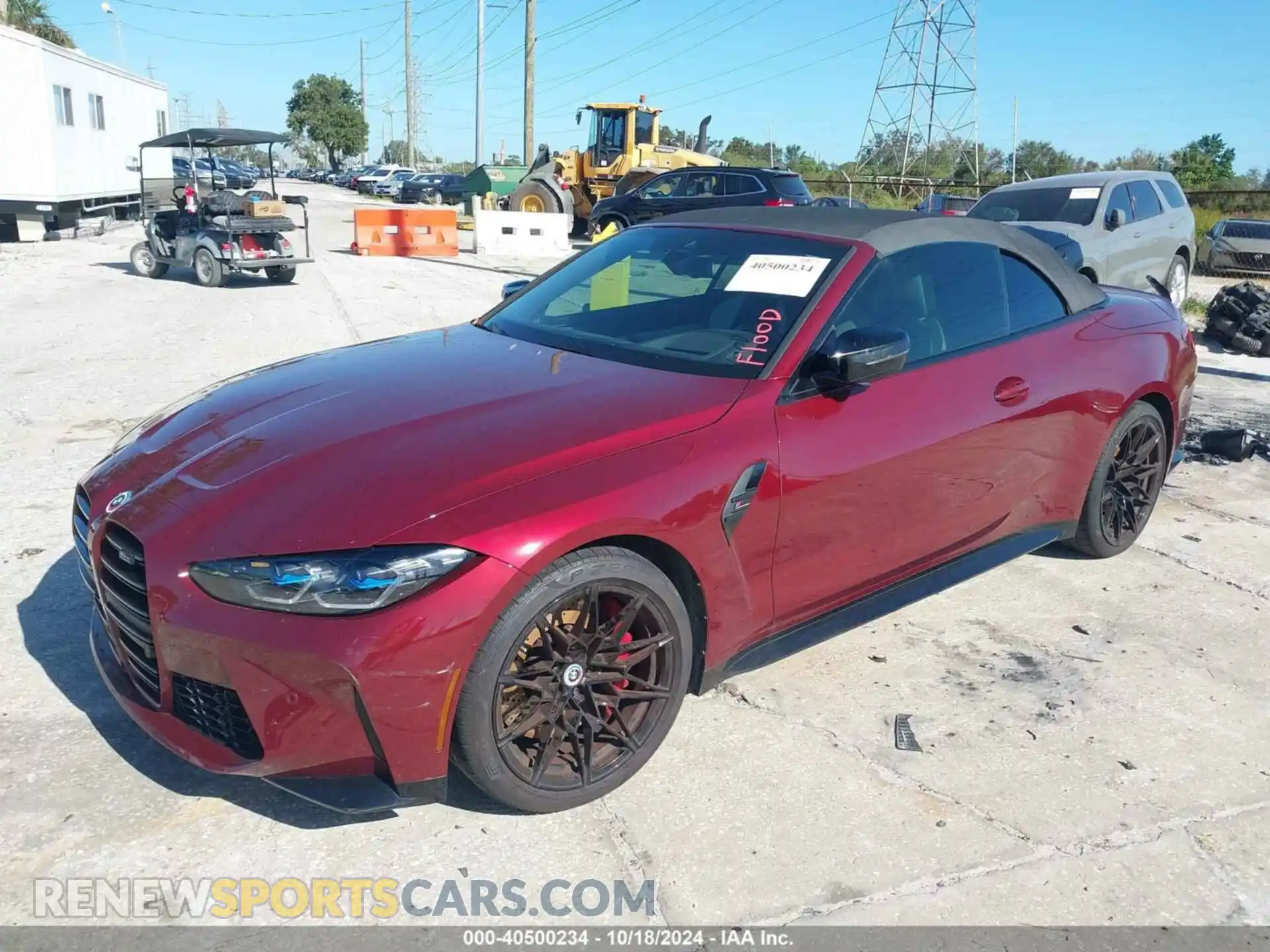2 Photograph of a damaged car WBS33BA02PCM43993 BMW M4 2023