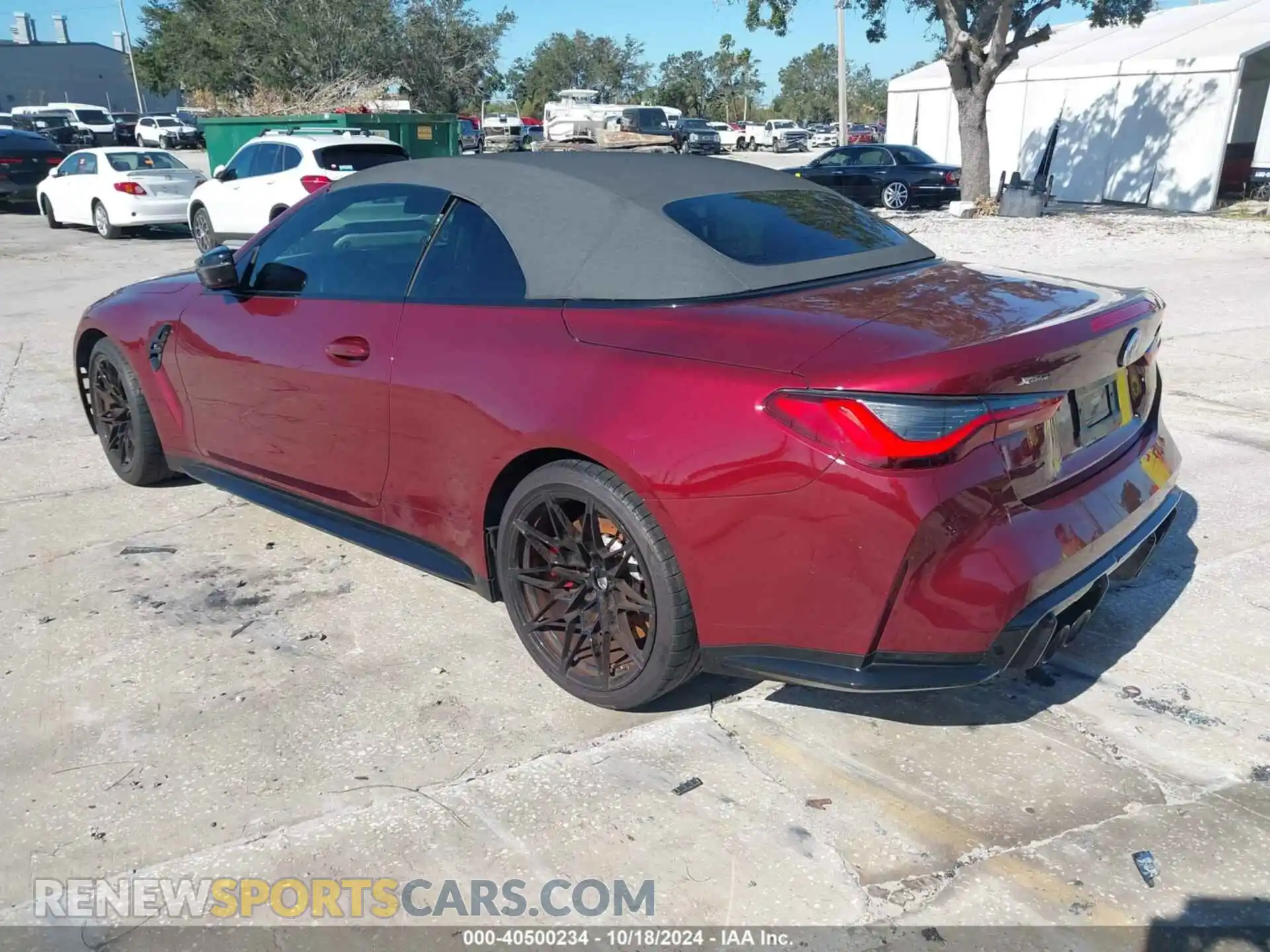 3 Photograph of a damaged car WBS33BA02PCM43993 BMW M4 2023