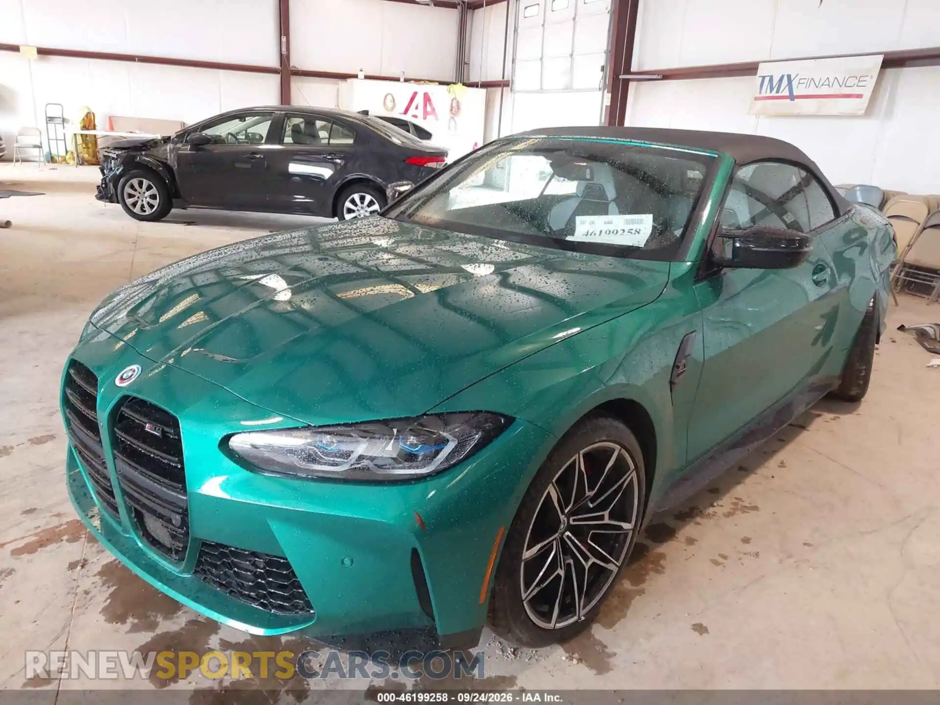 2 Photograph of a damaged car WBS33BA0XPCM49458 BMW M4 2023