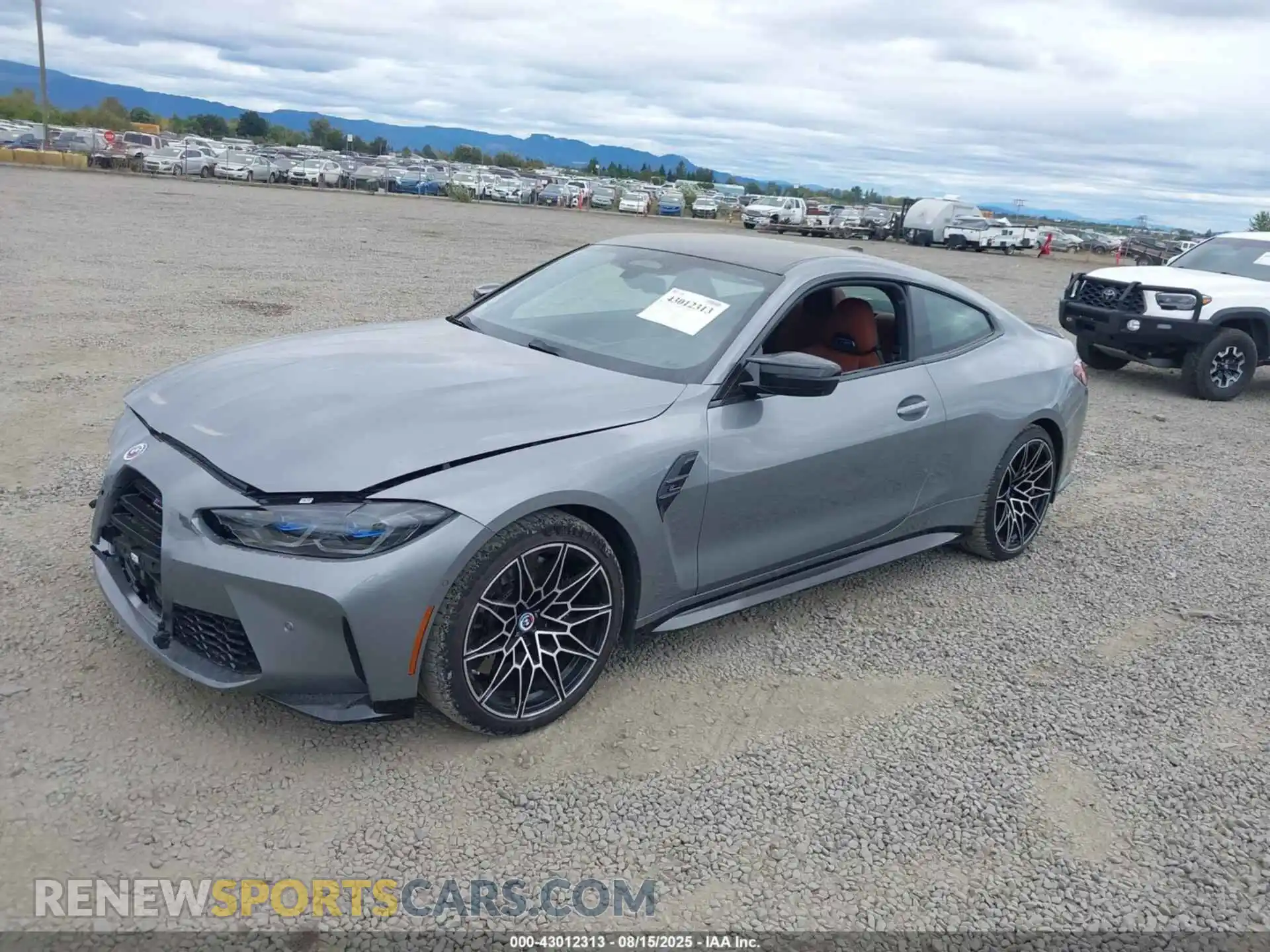 2 Photograph of a damaged car WBS43AZ04PCM51077 BMW M4 2023
