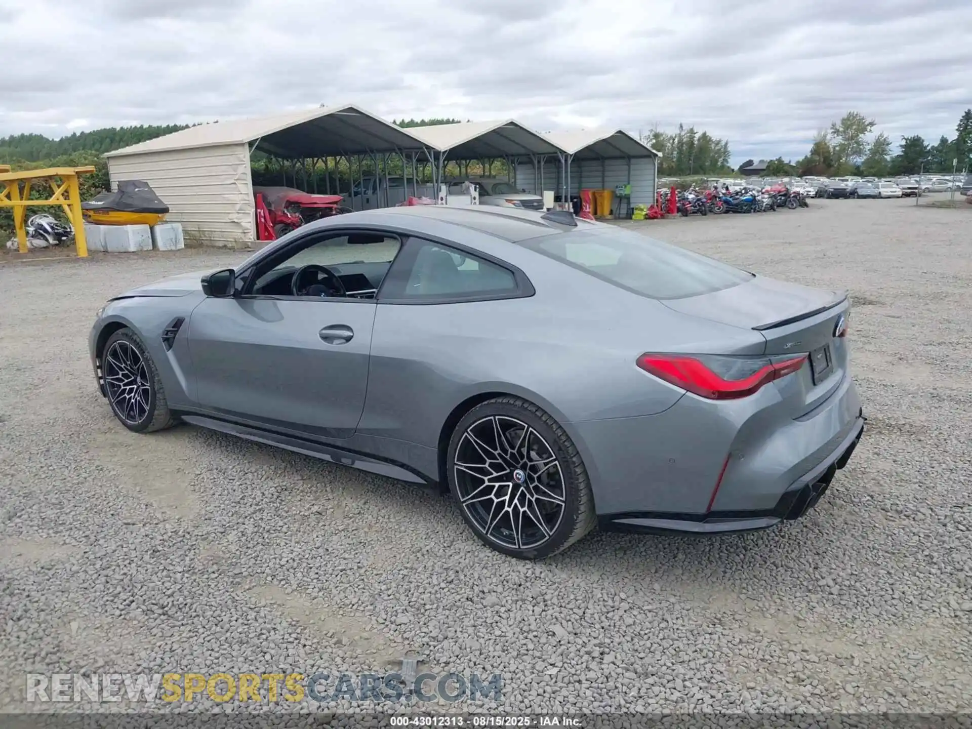 3 Photograph of a damaged car WBS43AZ04PCM51077 BMW M4 2023