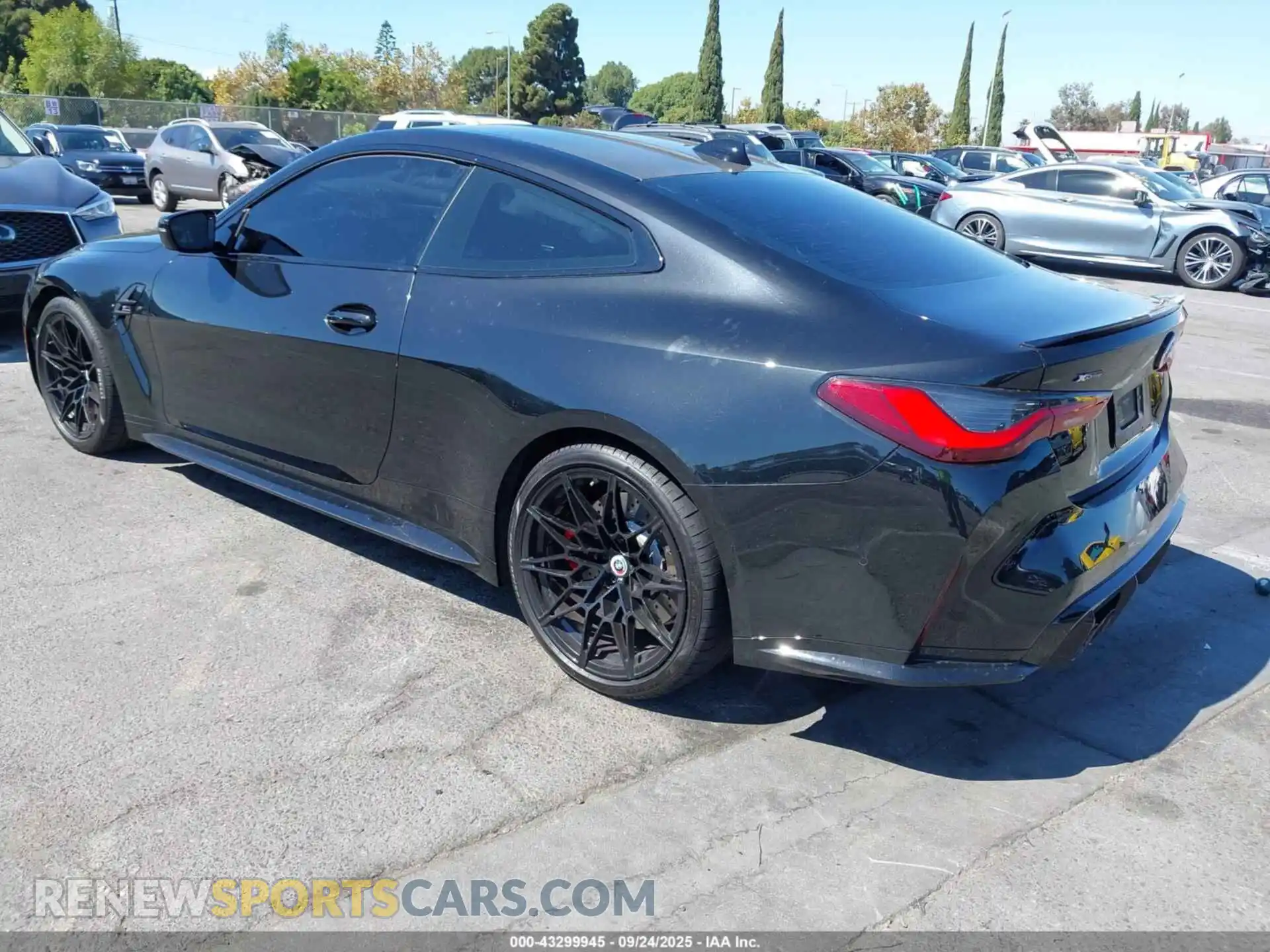 3 Photograph of a damaged car WBS43AZ08PCL82233 BMW M4 2023