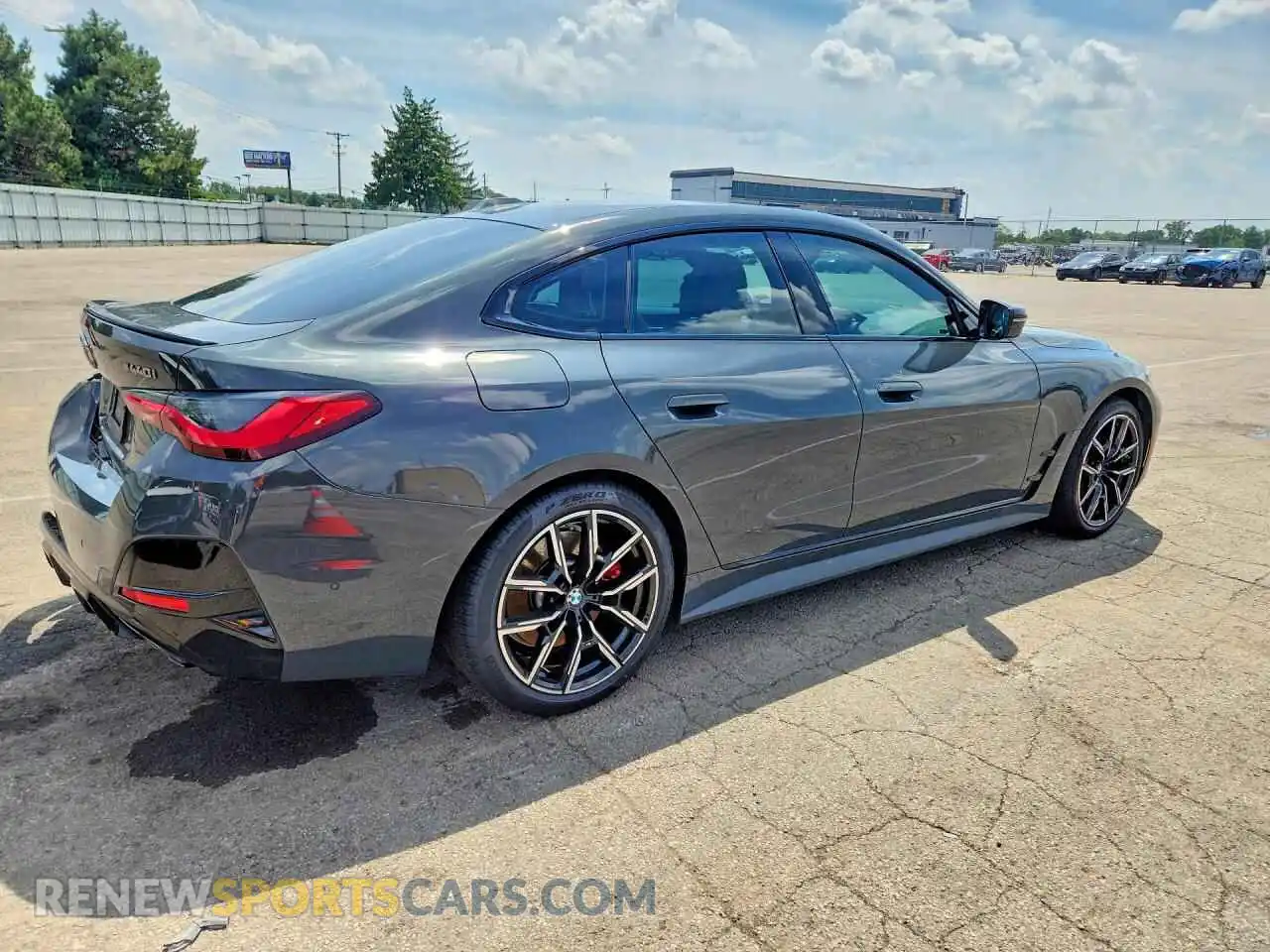 3 Photograph of a damaged car WBA13AW07RFS56958 BMW M4 2024