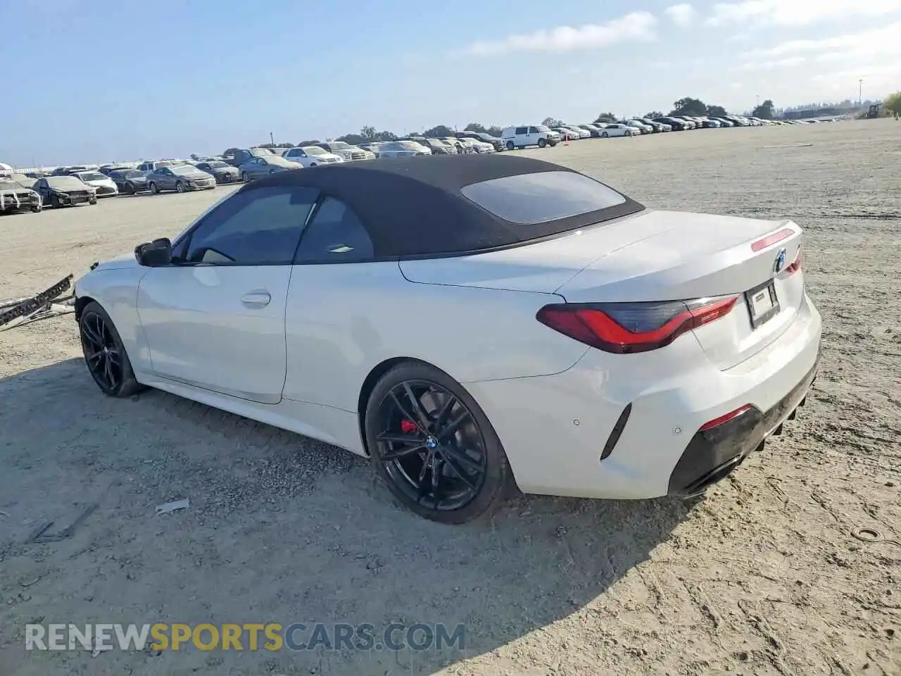 2 Photograph of a damaged car WBA53AT0XRCN61944 BMW M4 2024