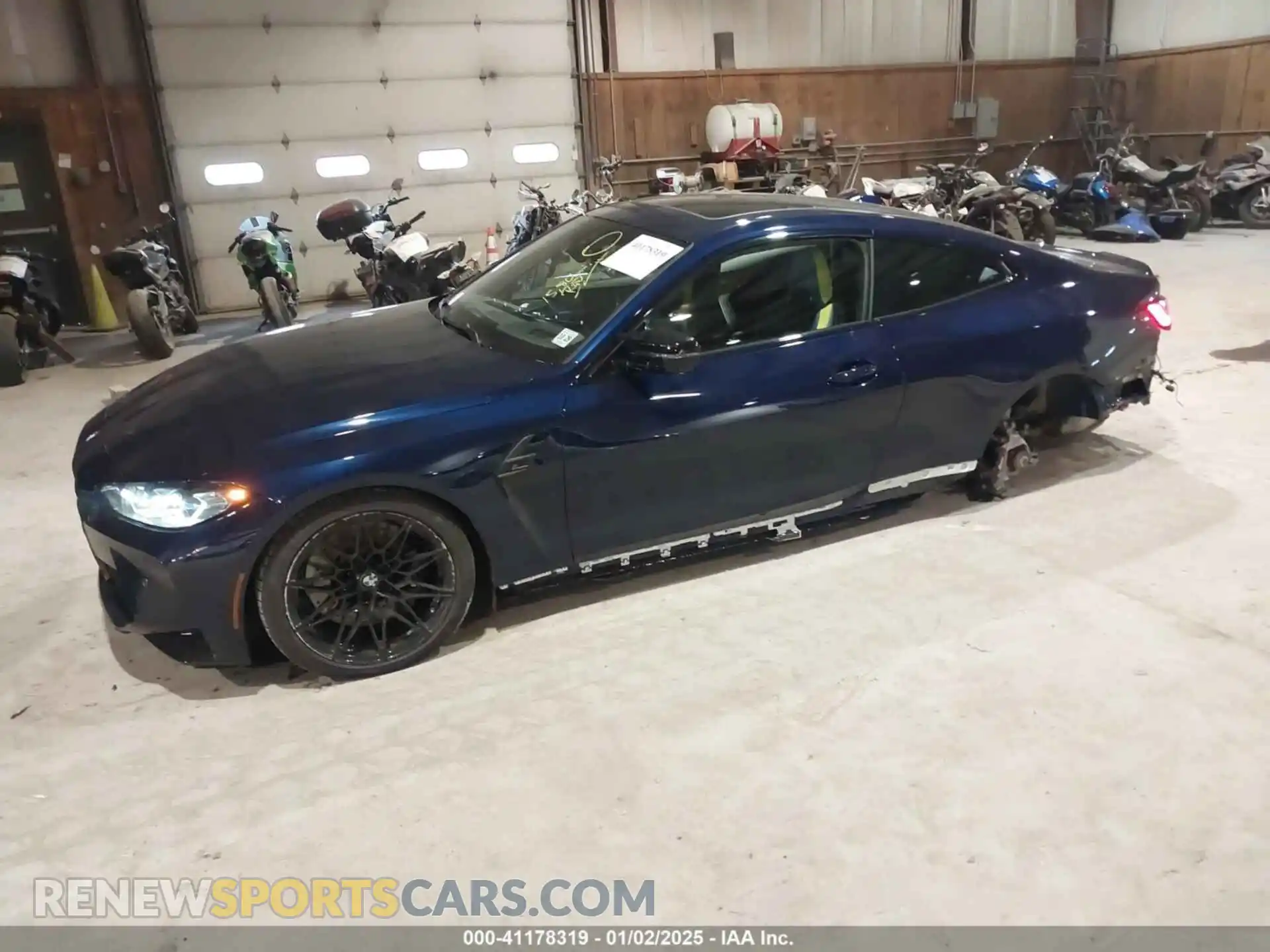2 Photograph of a damaged car WBS43AZ04RCP64729 BMW M4 2024