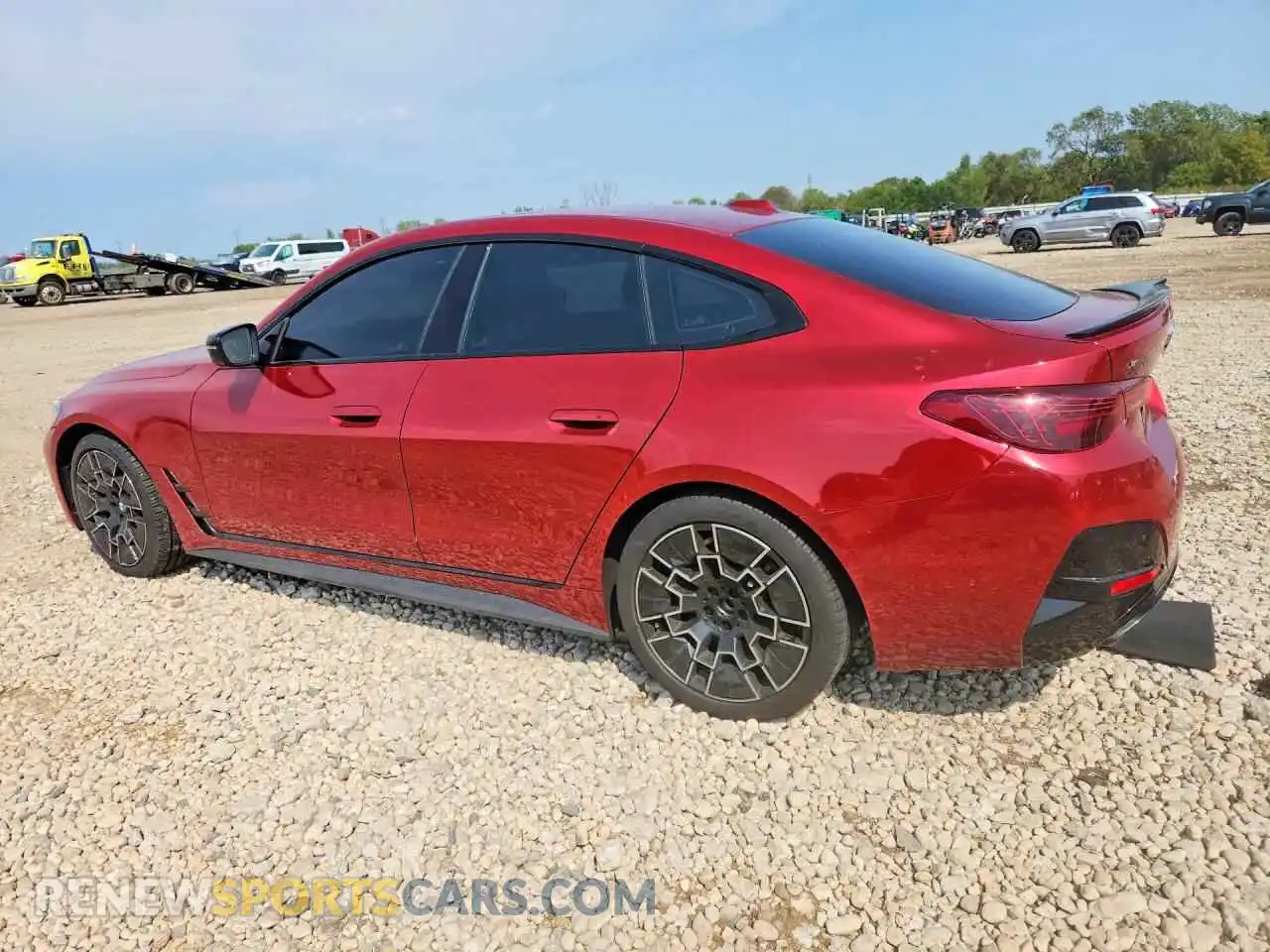 2 Photograph of a damaged car WBA63FB06SFU69141 BMW M4 2025