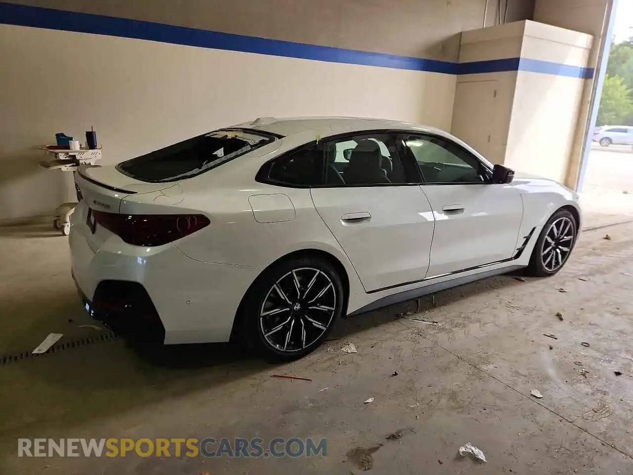 3 Photograph of a damaged car WBA63FB08SFV04150 BMW M4 2025