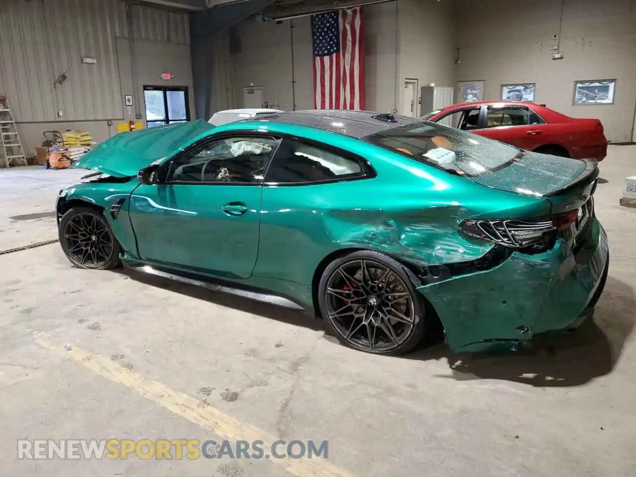 2 Photograph of a damaged car WBS33HK00SCT32370 BMW M4 2025