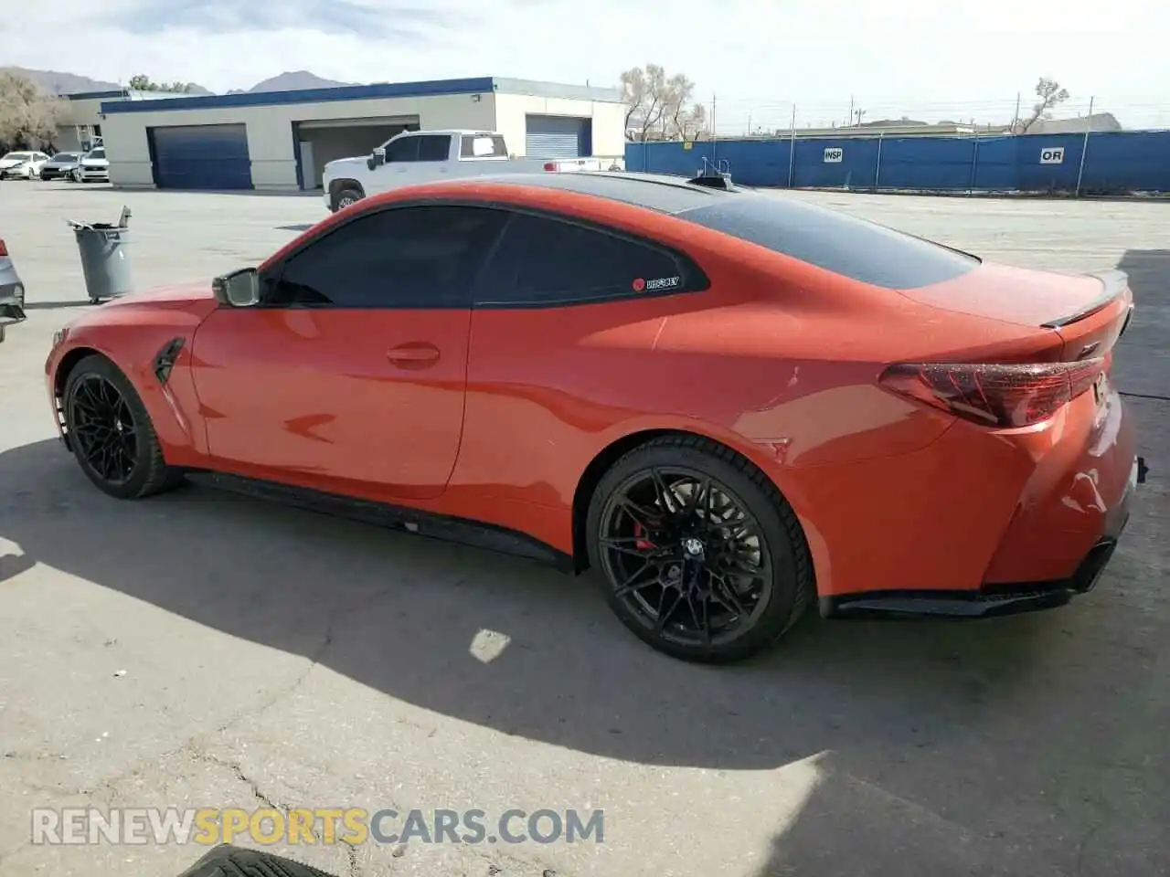 2 Photograph of a damaged car WBS33HK05SCU35235 BMW M4 2025