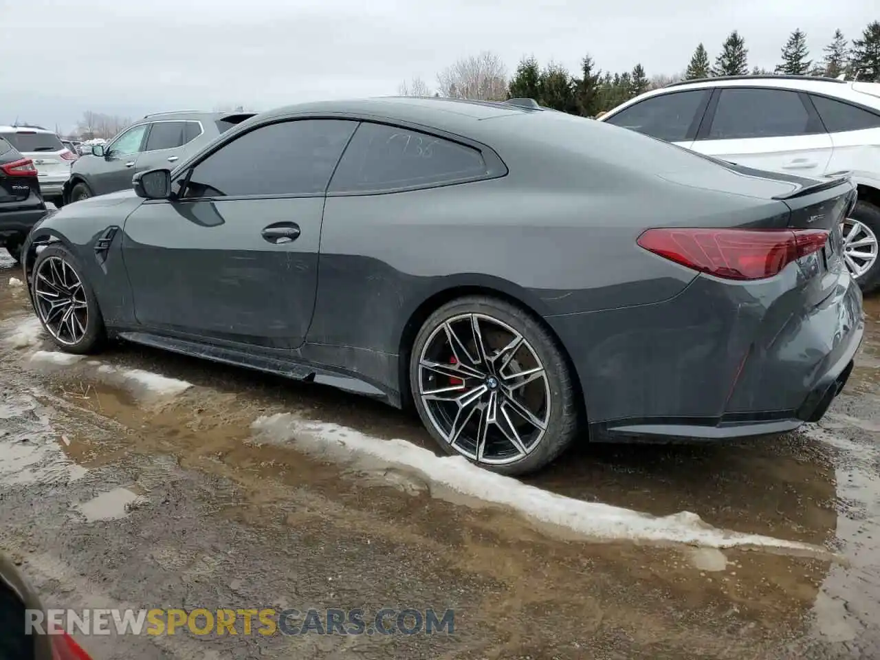 2 Photograph of a damaged car WBS33HK0XSCS18408 BMW M4 2025