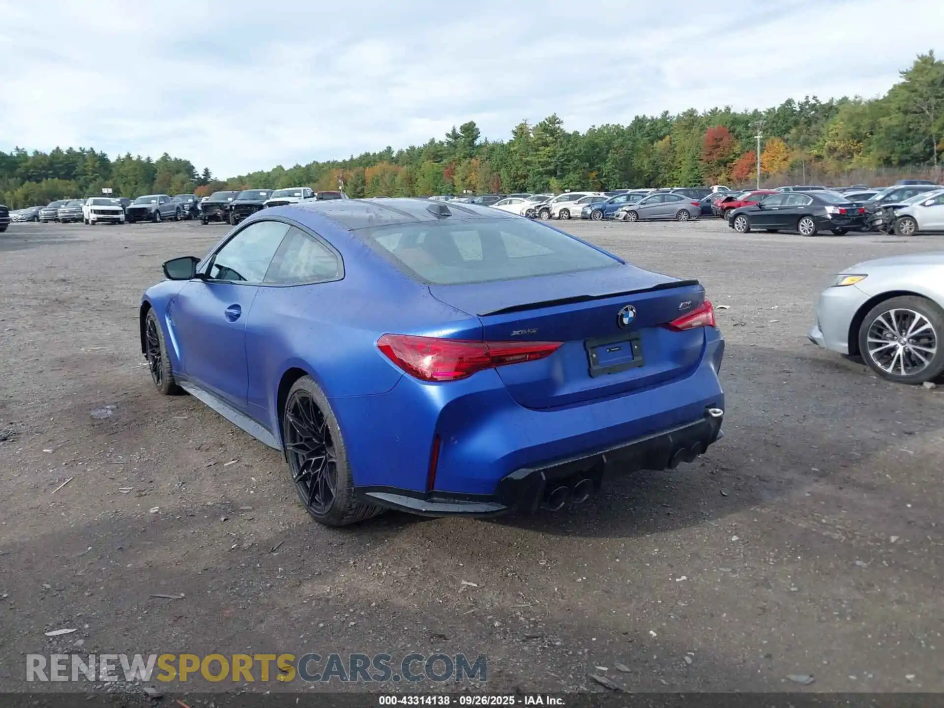3 fotografías del automóvil dañado WBS33HK0XSCU88352 BMW M4 2025