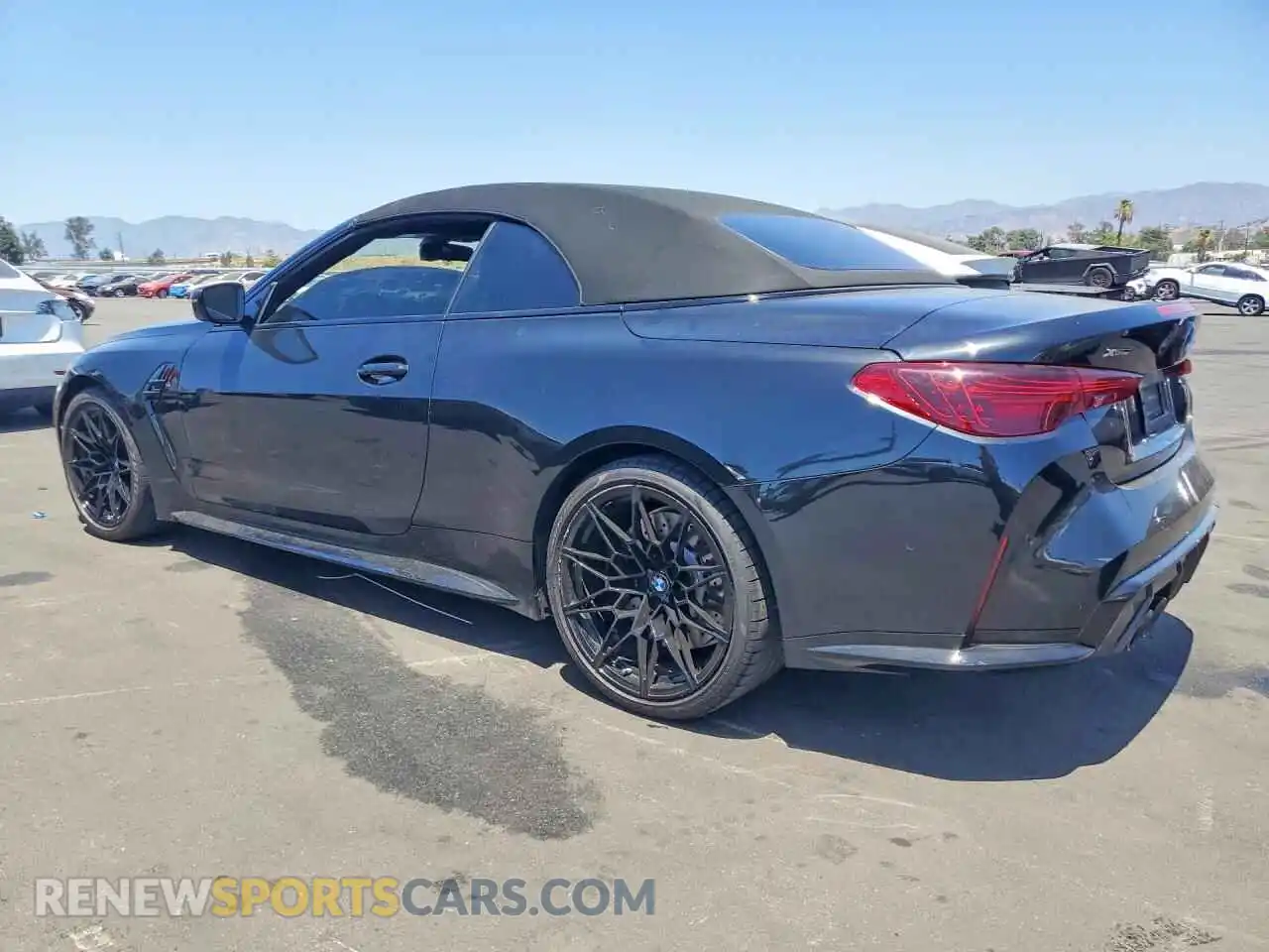 2 Photograph of a damaged car WBS43BA04SCU34029 BMW M4 2025