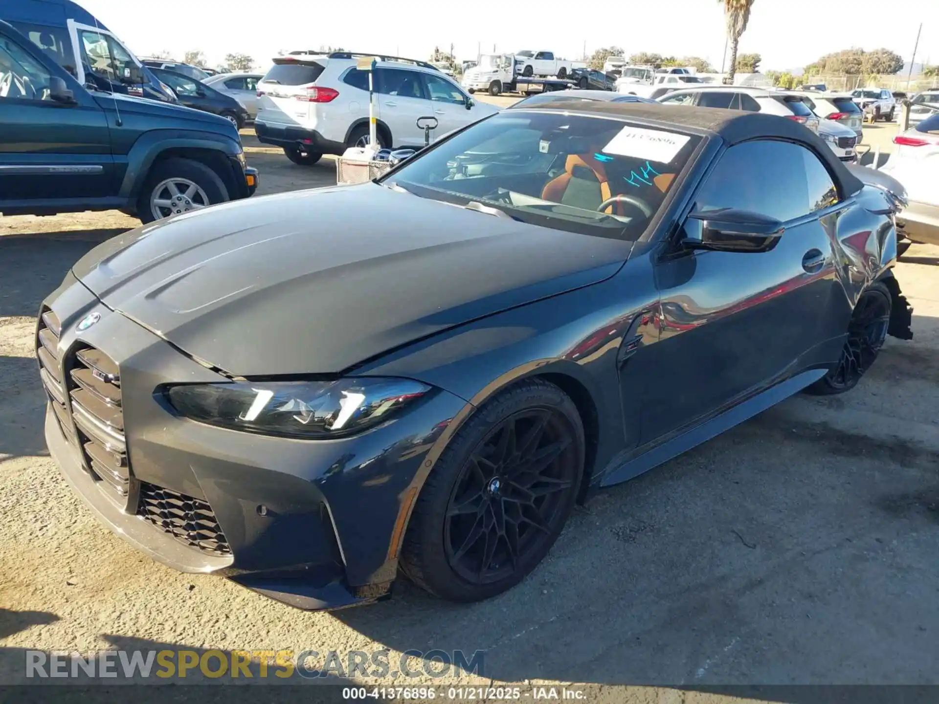 2 Photograph of a damaged car WBS43BA08SCS15493 BMW M4 2025