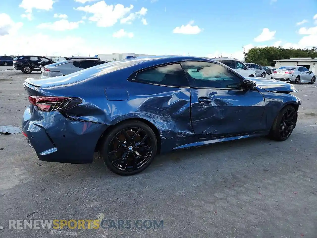 3 Photograph of a damaged car WBA73DA03TCX24311 BMW M4 2026