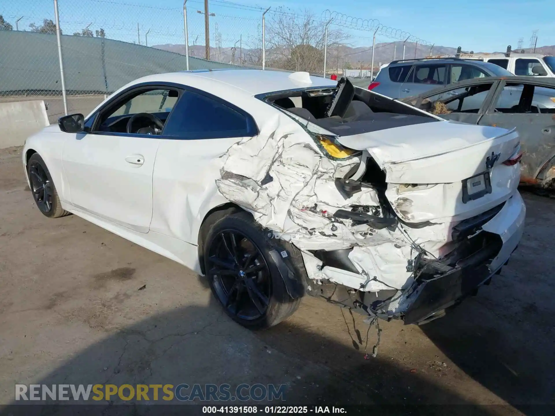 3 fotografías del automóvil dañado WBA13AR09MCF64044 BMW M440I 2021