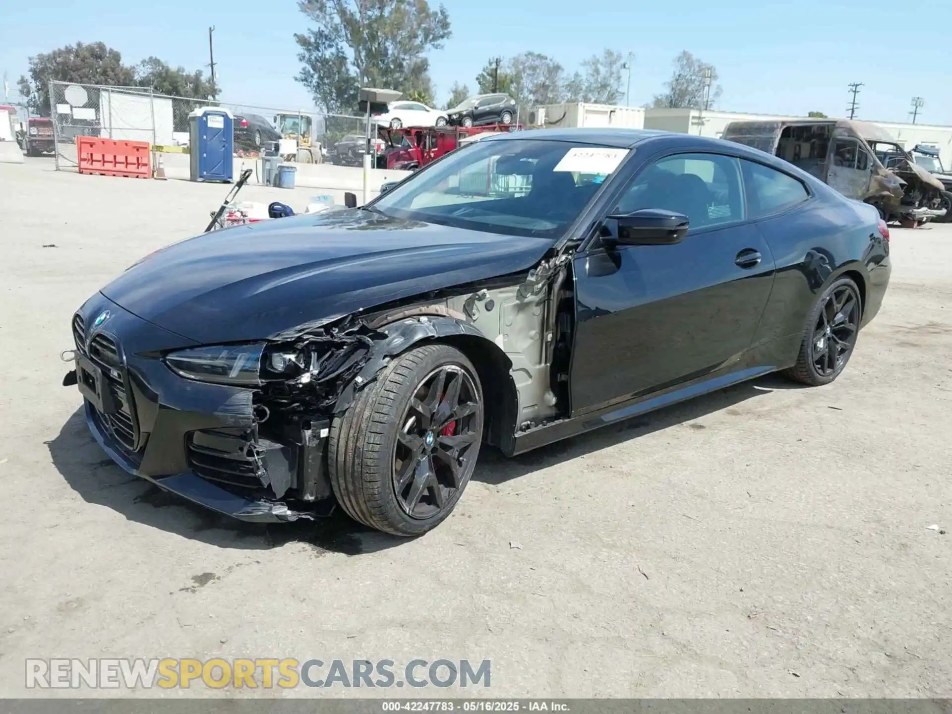 2 Photograph of a damaged car WBA73DA01SCT43720 BMW M440I 2025