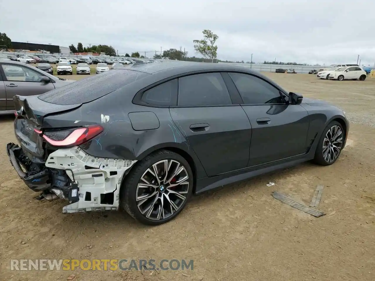 3 Photograph of a damaged car WBA13AW04NFM02565 BMW M440XI GRA 2022