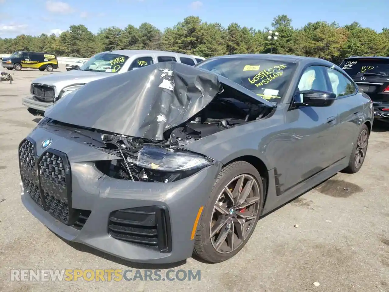 2 Photograph of a damaged car WBA13AW04NFM53662 BMW M440XI GRA 2022