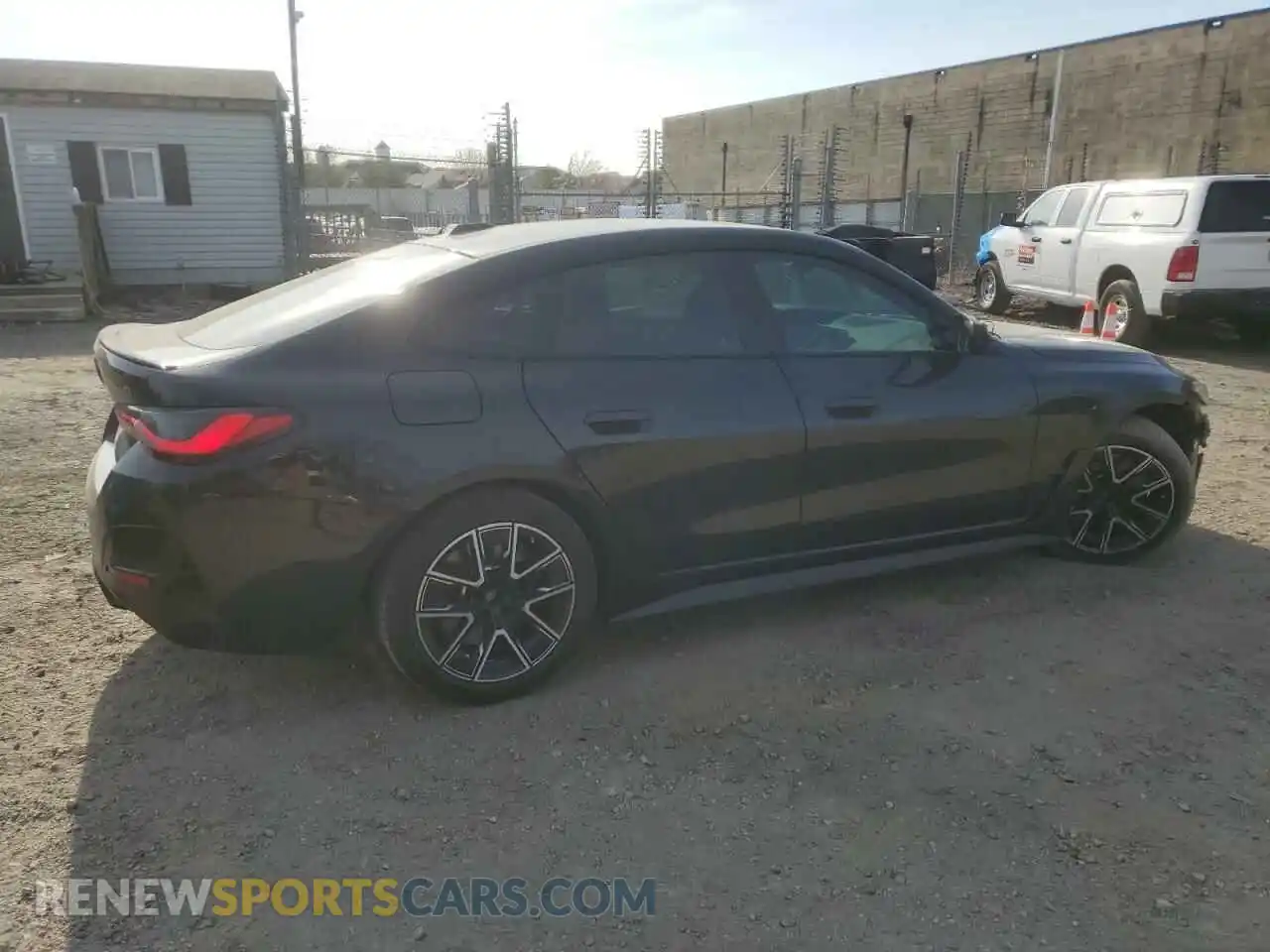 3 Photograph of a damaged car WBA13AW05NFL99403 BMW M440XI GRA 2022