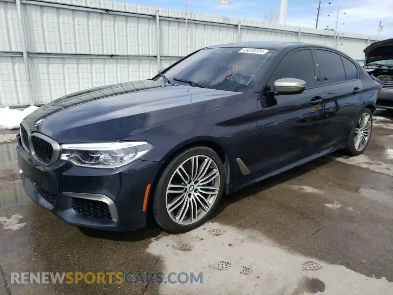 1 Photograph of a damaged car WBAJB9C51KB464039 BMW M5 2019