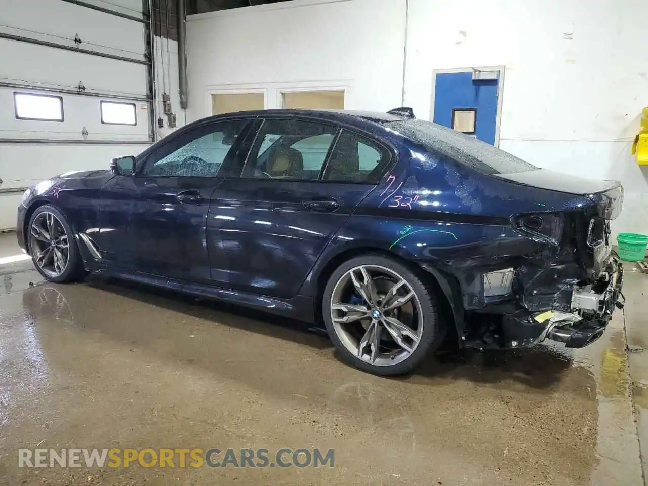 2 Photograph of a damaged car WBAJB9C52KB289235 BMW M5 2019