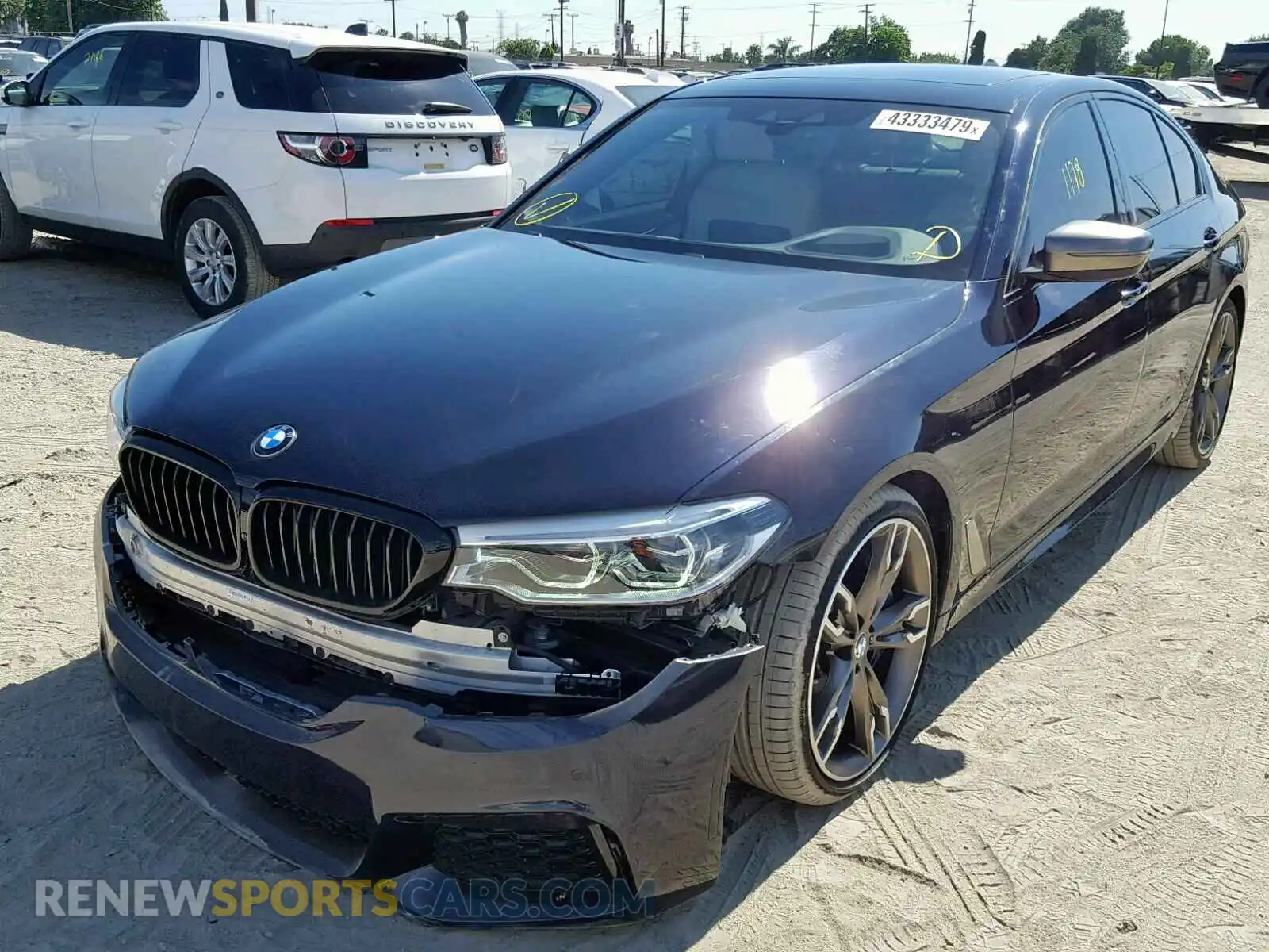 2 Photograph of a damaged car WBAJB9C55KB289374 BMW M5 2019