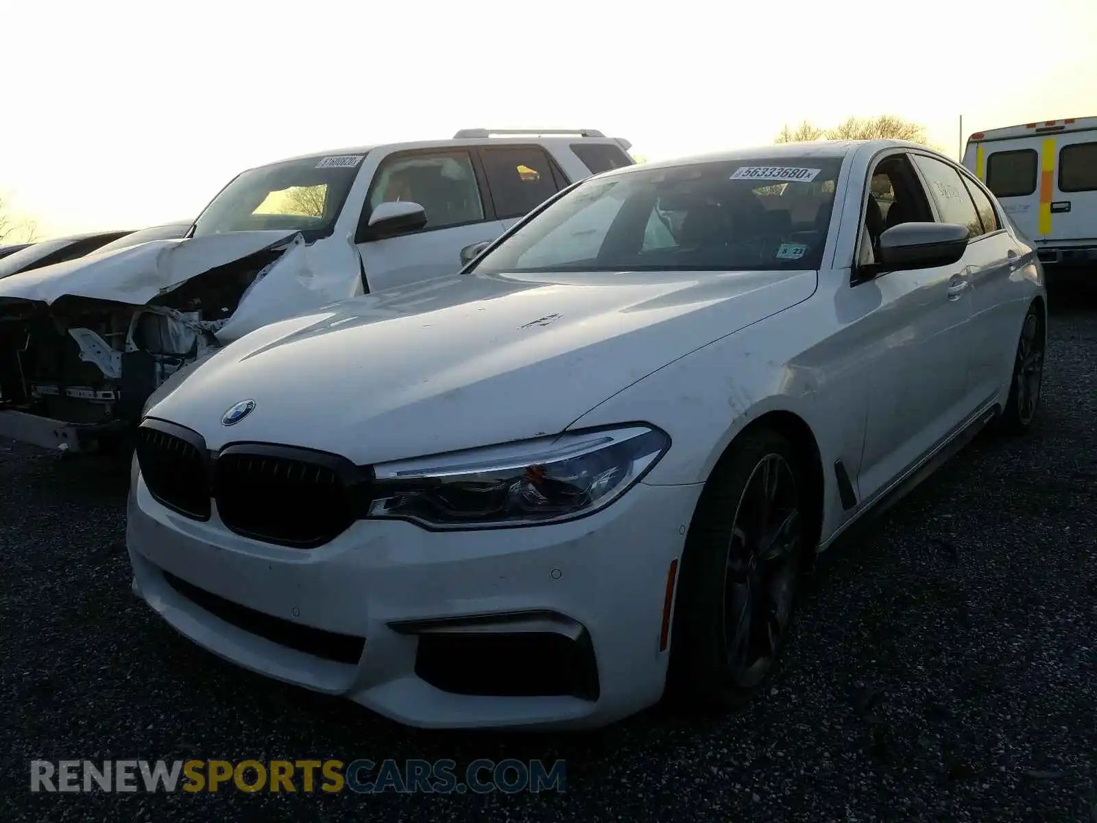 2 Photograph of a damaged car WBAJB9C57KB287545 BMW M5 2019