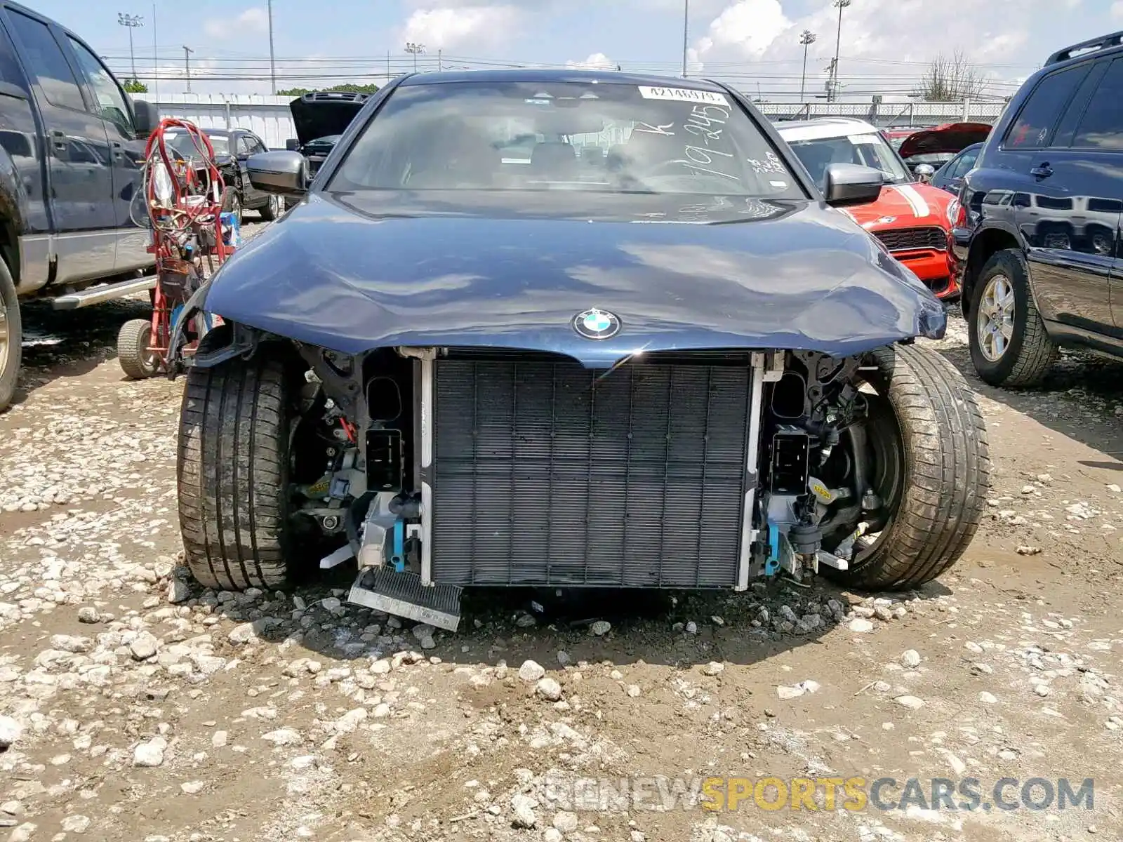 9 Photograph of a damaged car WBAJB9C57KB288534 BMW M5 2019