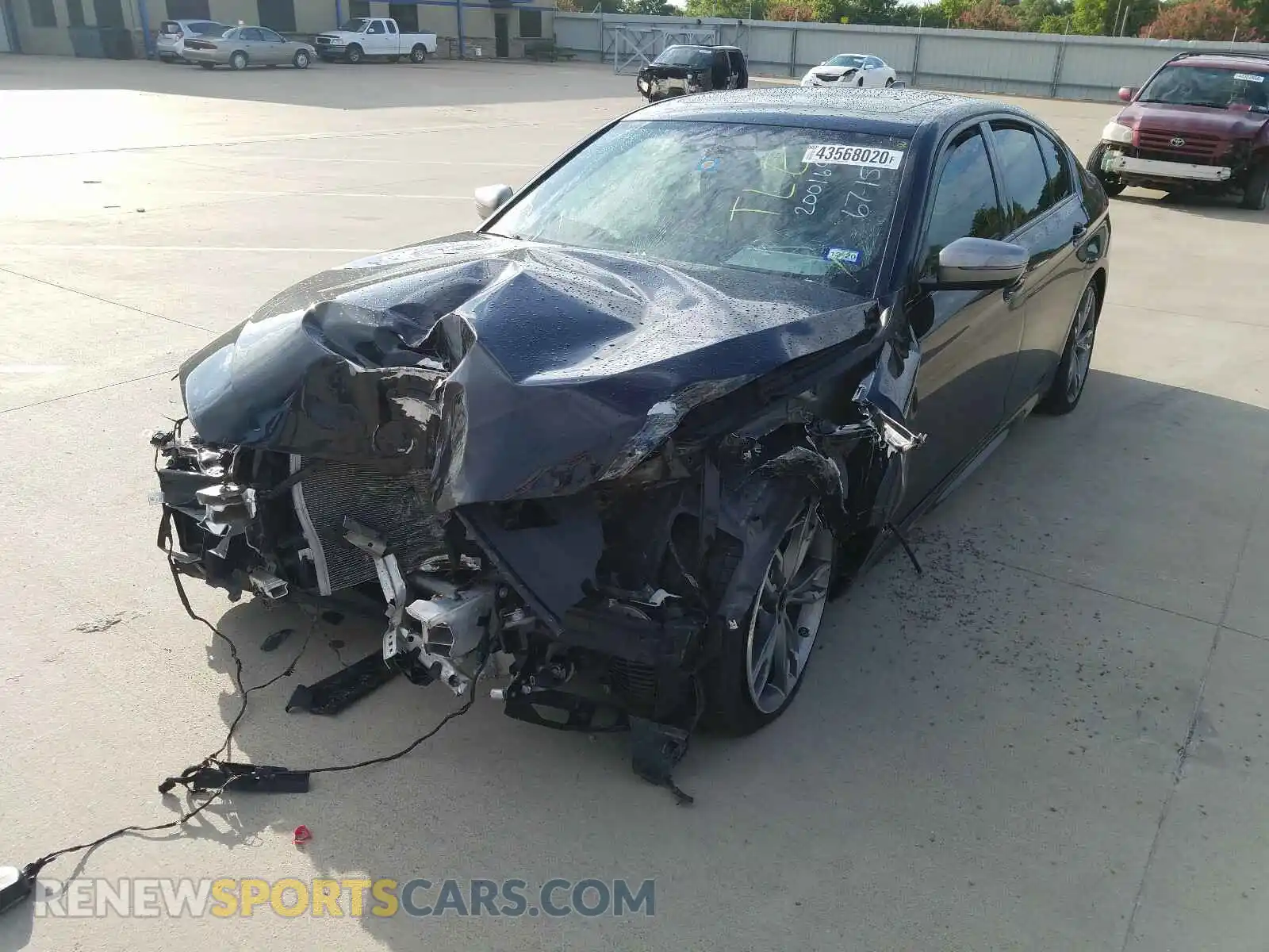 2 Photograph of a damaged car WBAJB9C58KB287764 BMW M5 2019