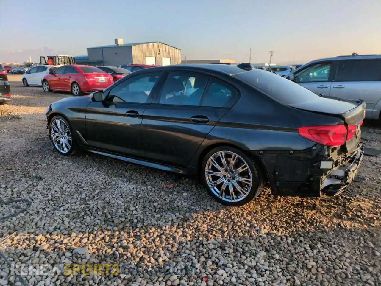 2 Photograph of a damaged car WBAJB9C59KB288499 BMW M5 2019